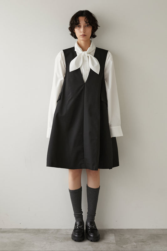 Vネックミニドレス【BLACK】