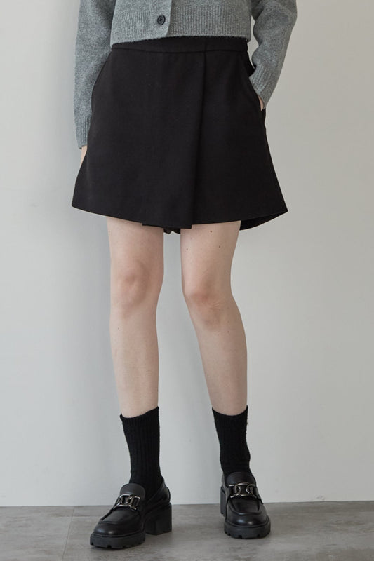 スコート【BLACK】