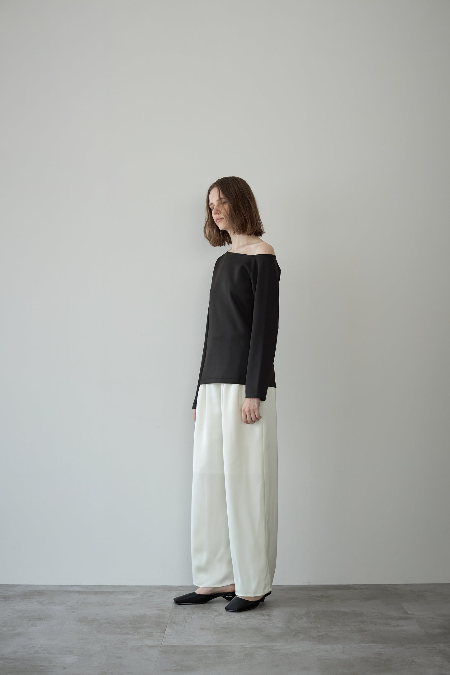 ワンショルダートップス【BLACK】