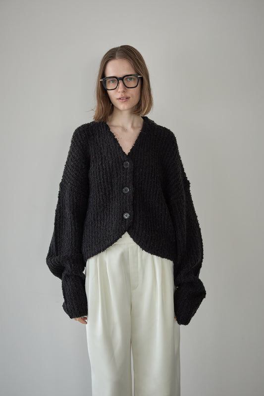 ショートブークレカーディガン【BLACK】