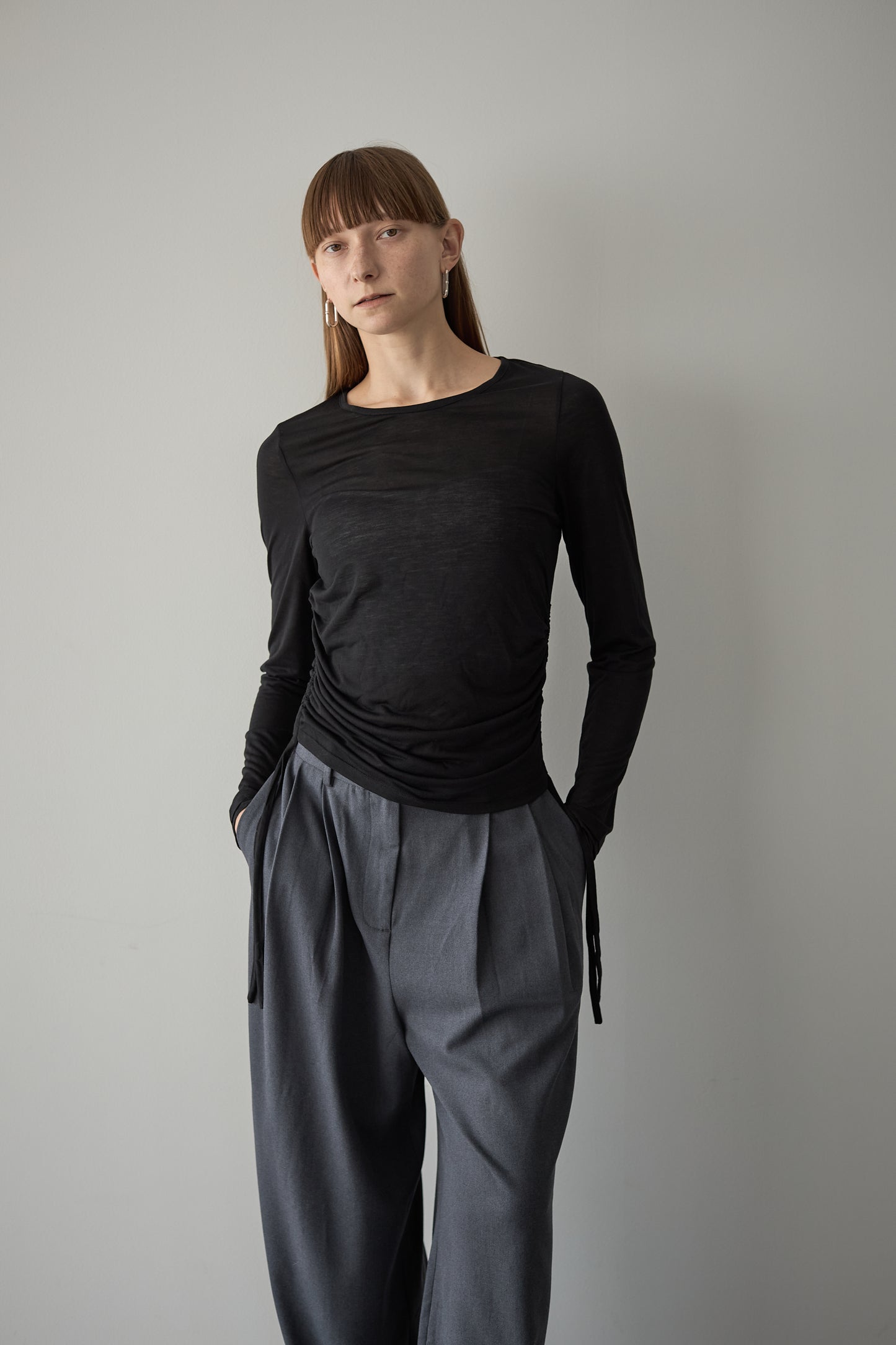 サイドギャザーTEE【BLACK】