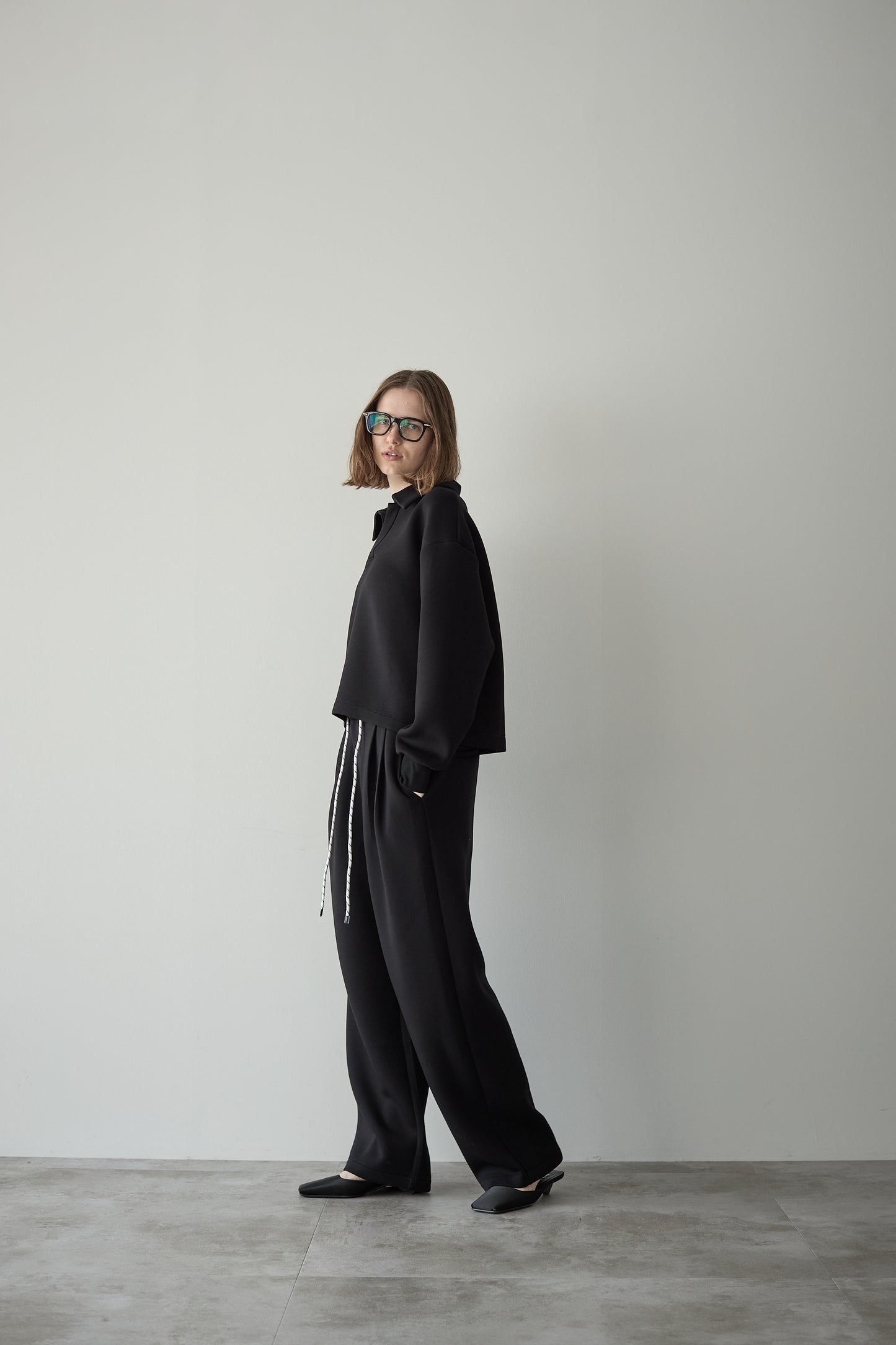 ビックカラースウェット【BLACK】