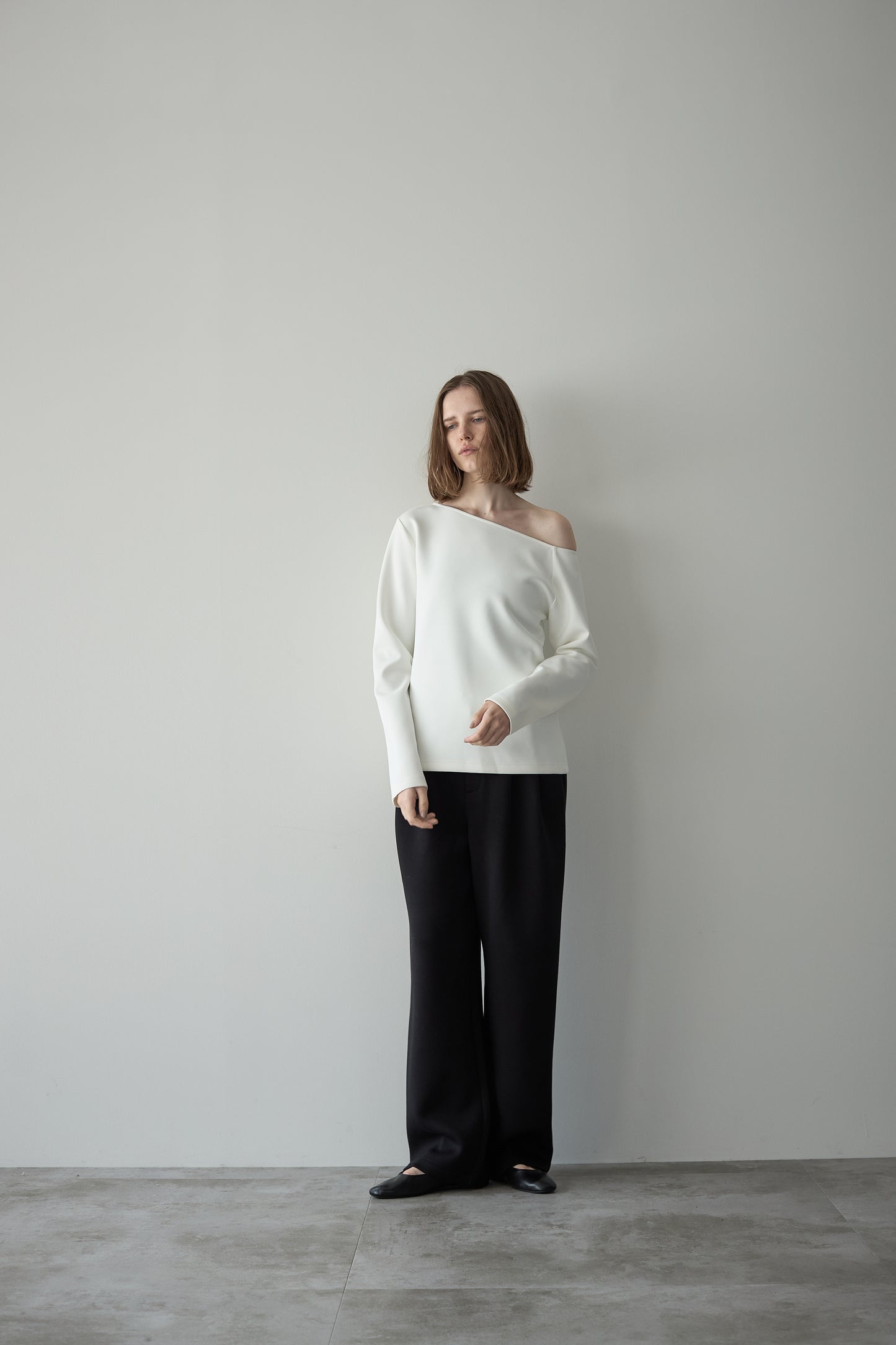 ワンショルダートップス【WHITE】