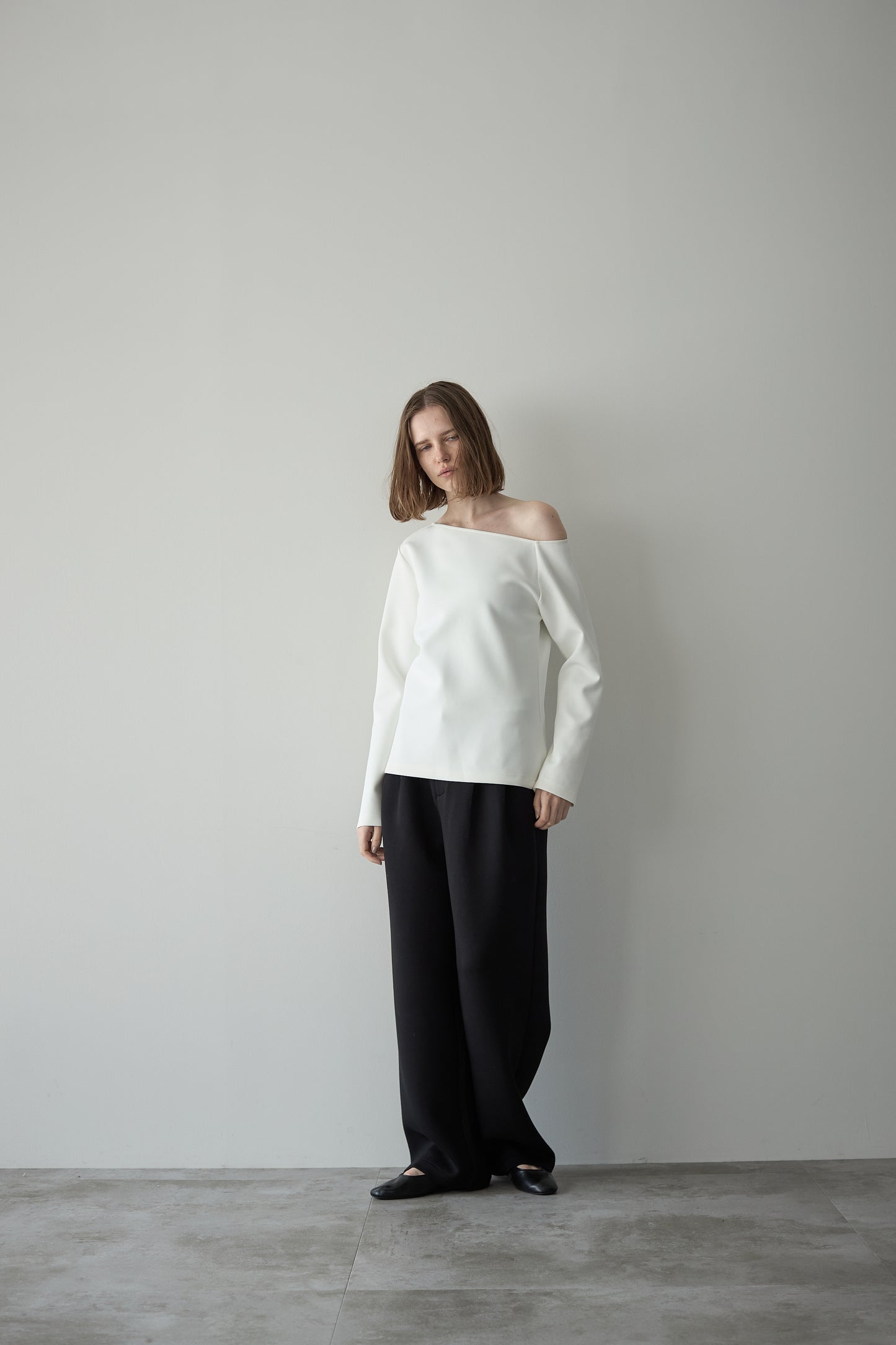 ワンショルダートップス【WHITE】