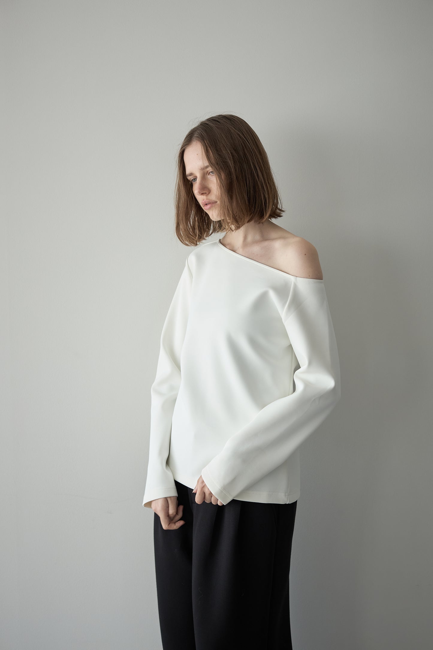 ワンショルダートップス【WHITE】