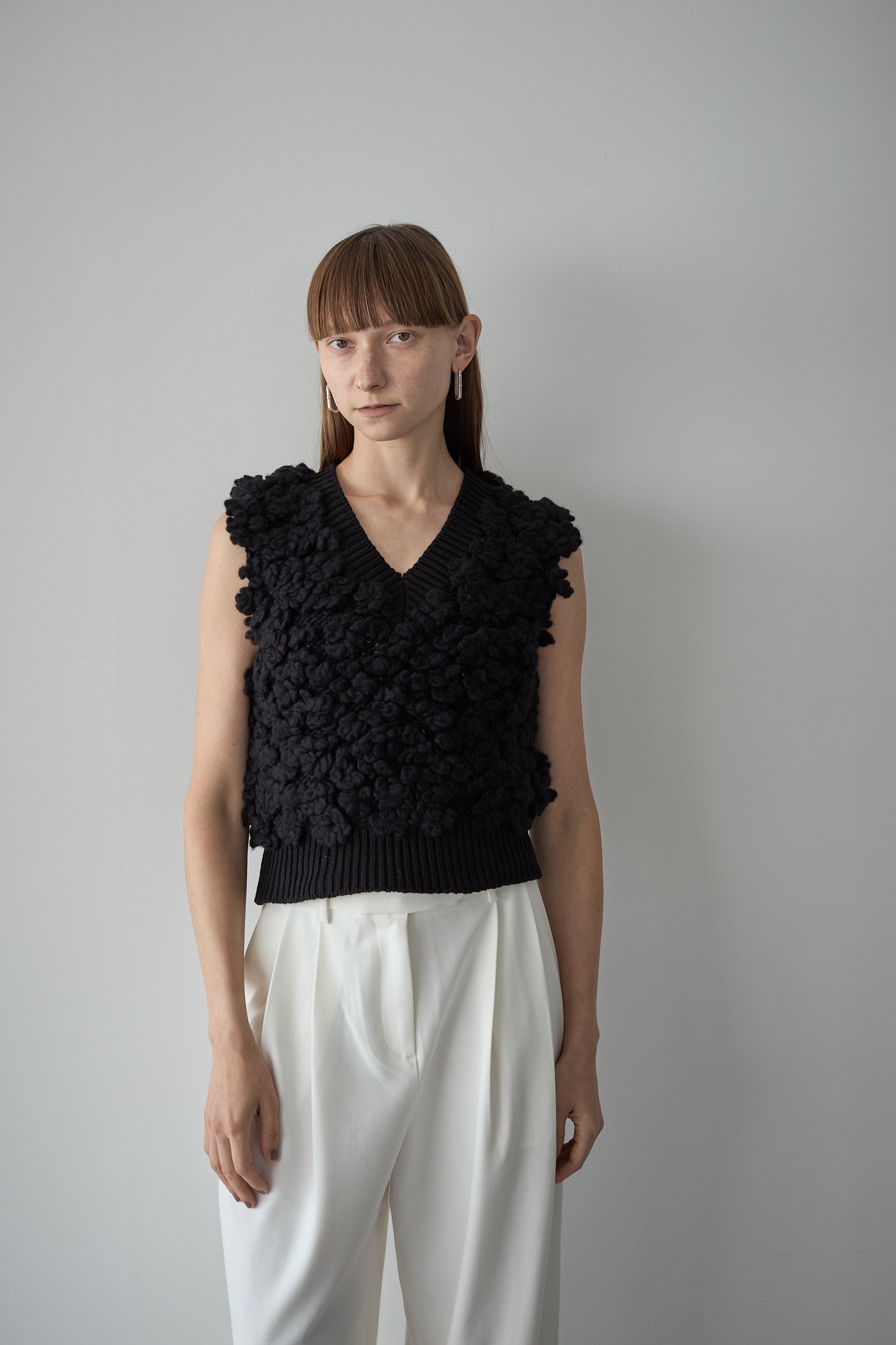 モコモコニットベスト【BLACK】 – ELLIE