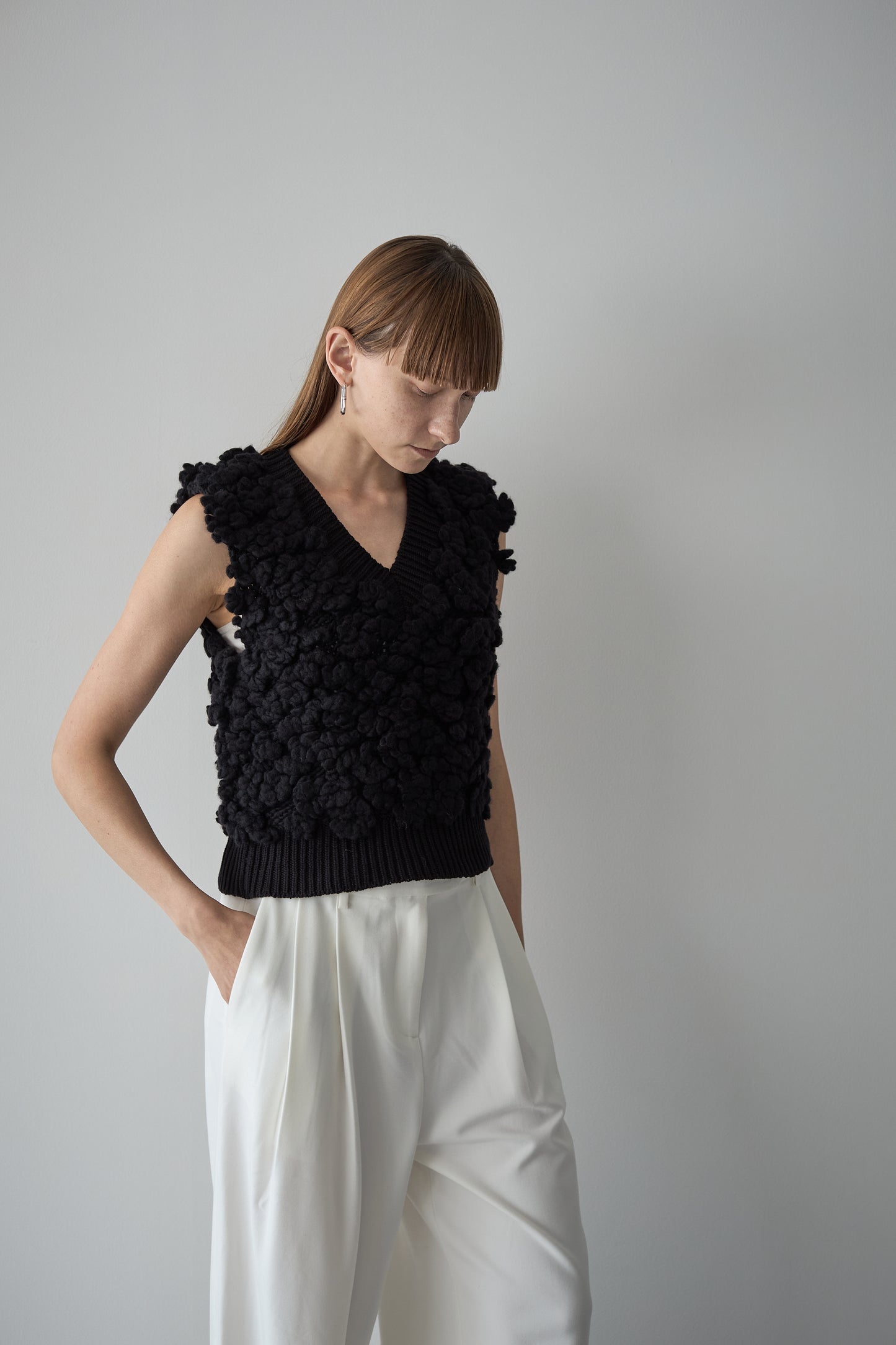 モコモコニットベスト【BLACK】