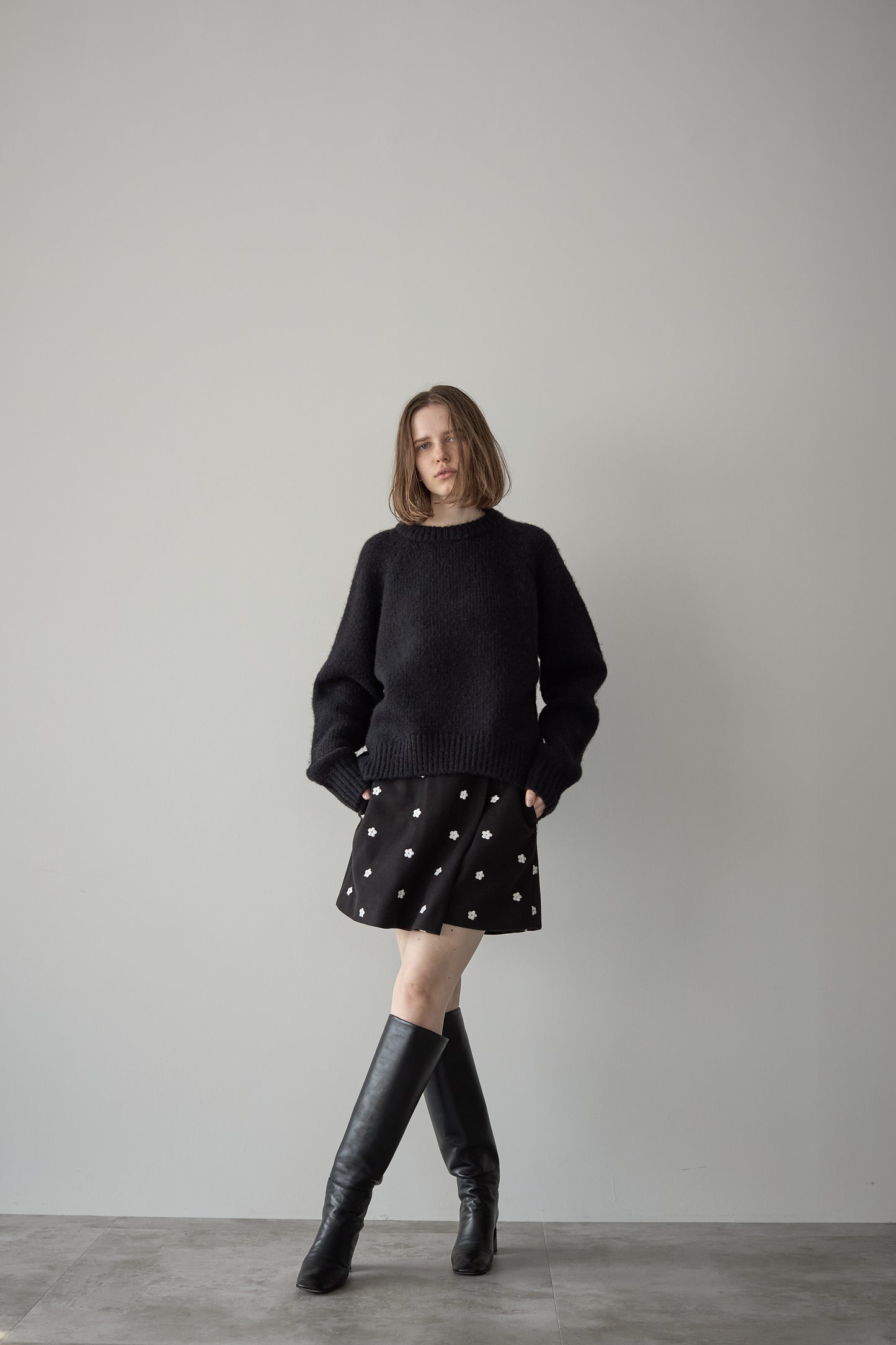 フラワースコート【BLACK】