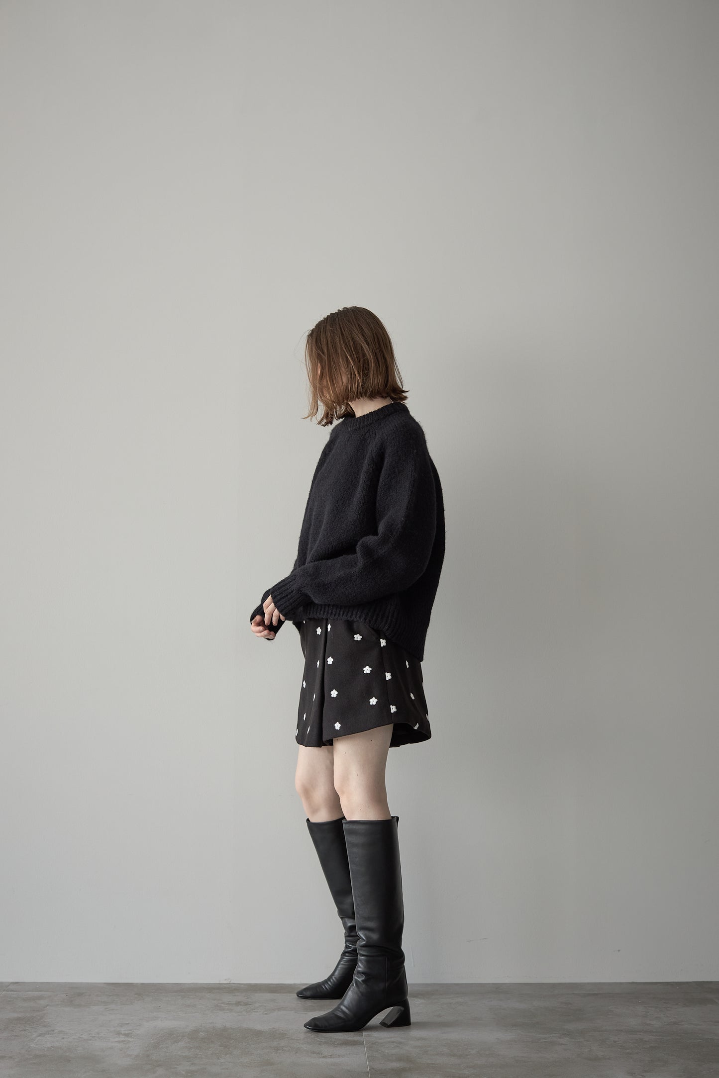 フラワースコート【BLACK】