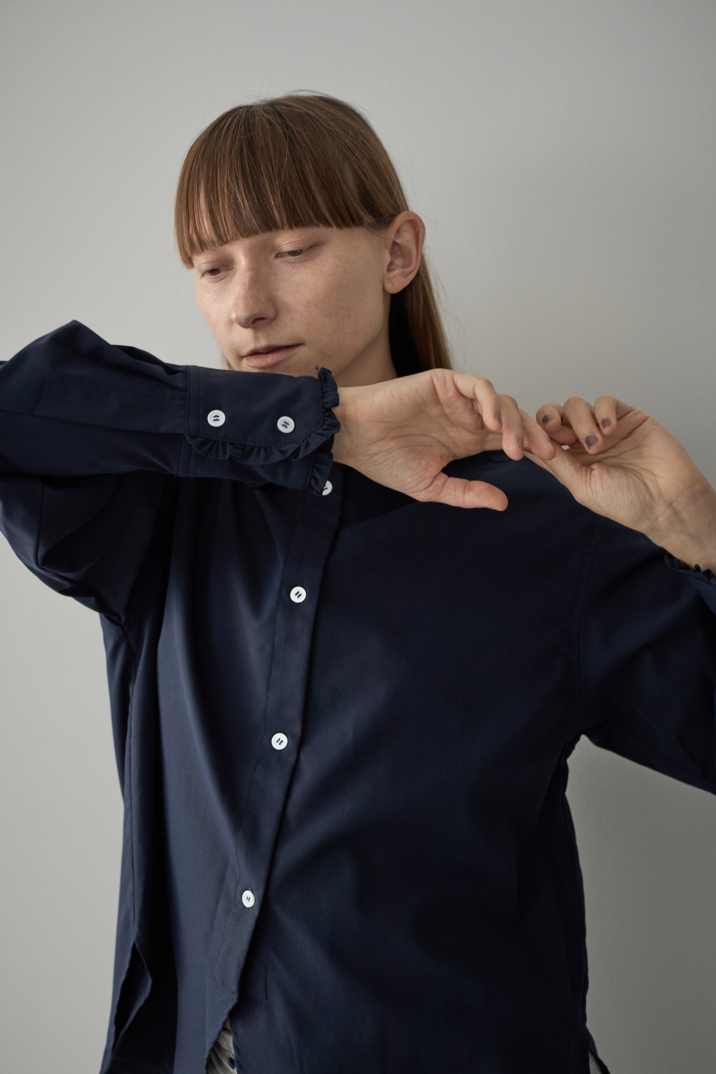フリルカラーシャツ【NAVY】