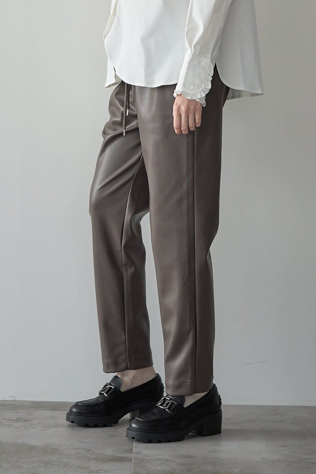 レザーテーパードPT【BROWN】
