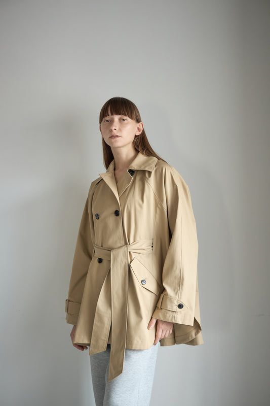 ケープトレンチコート【BEIGE】