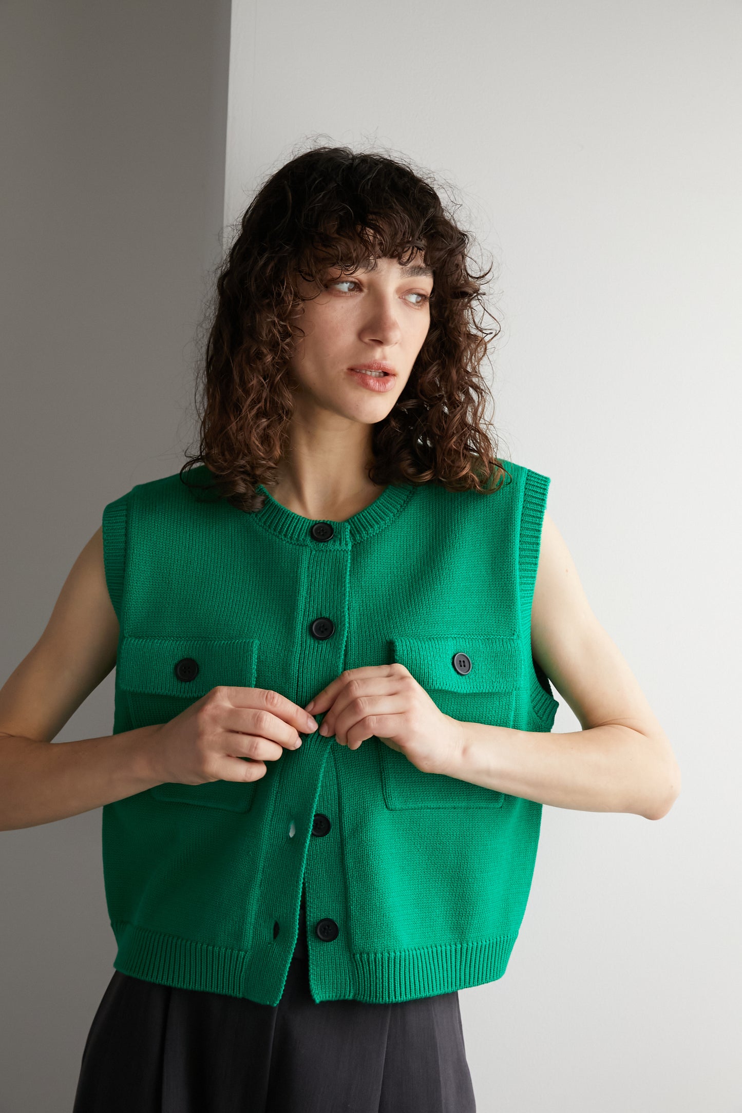 ボタンニットベスト【GREEN】