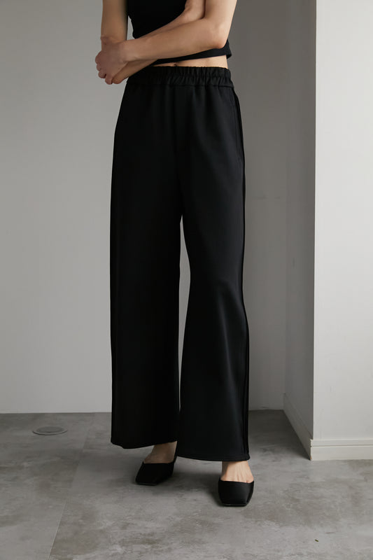 ラインタックパンツ【BLACK】