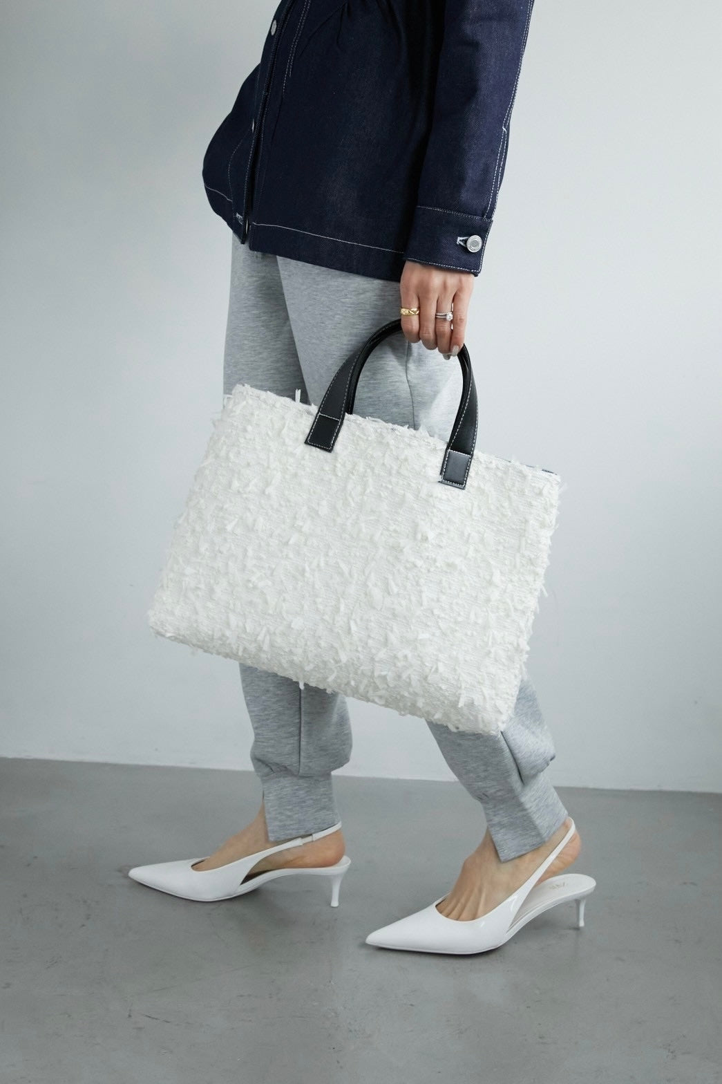 ジャガードトートバッグ (M)【WHITE】