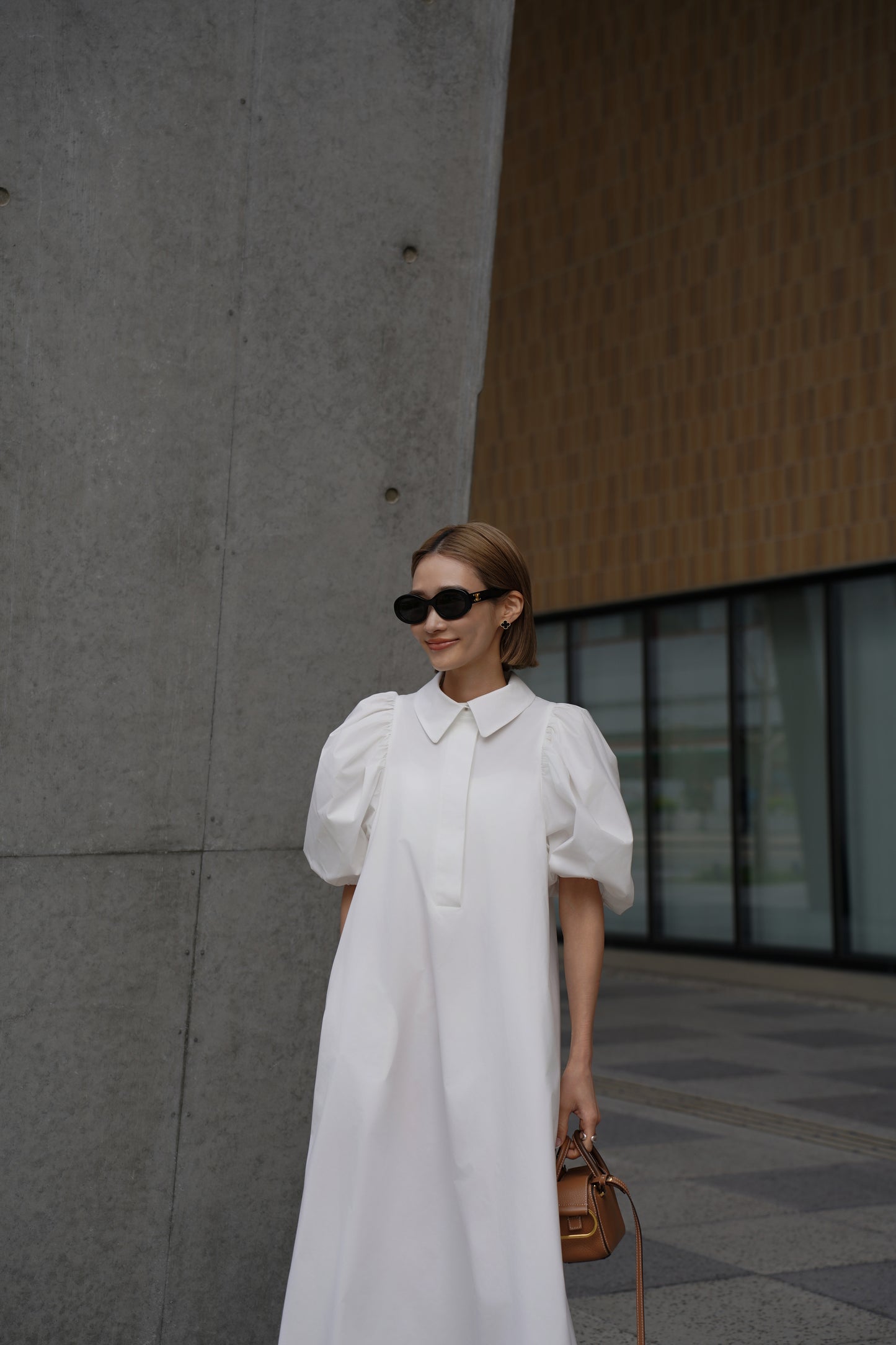 ラウンドカラーワンピース【WHITE】