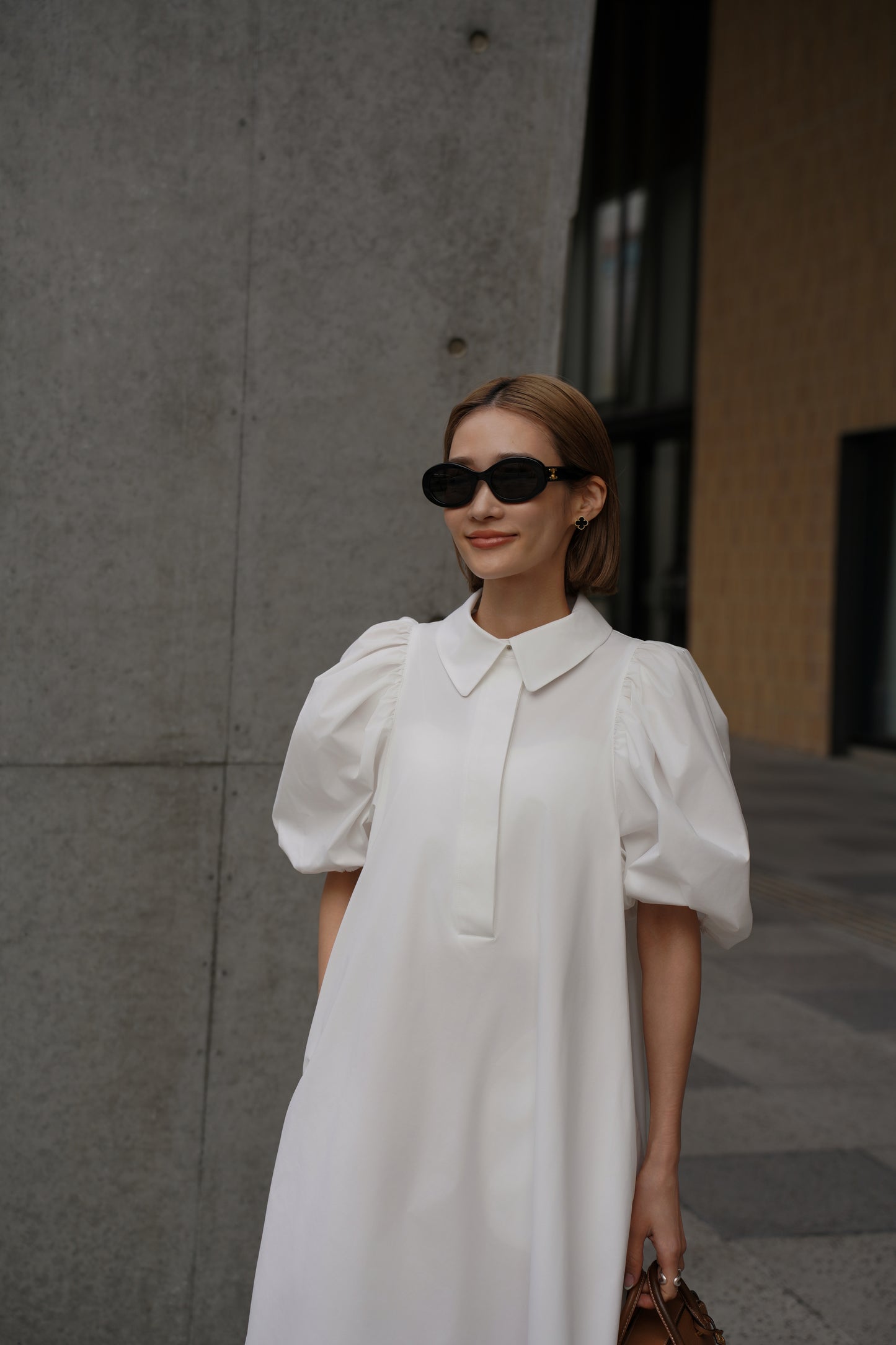 ラウンドカラーワンピース【WHITE】