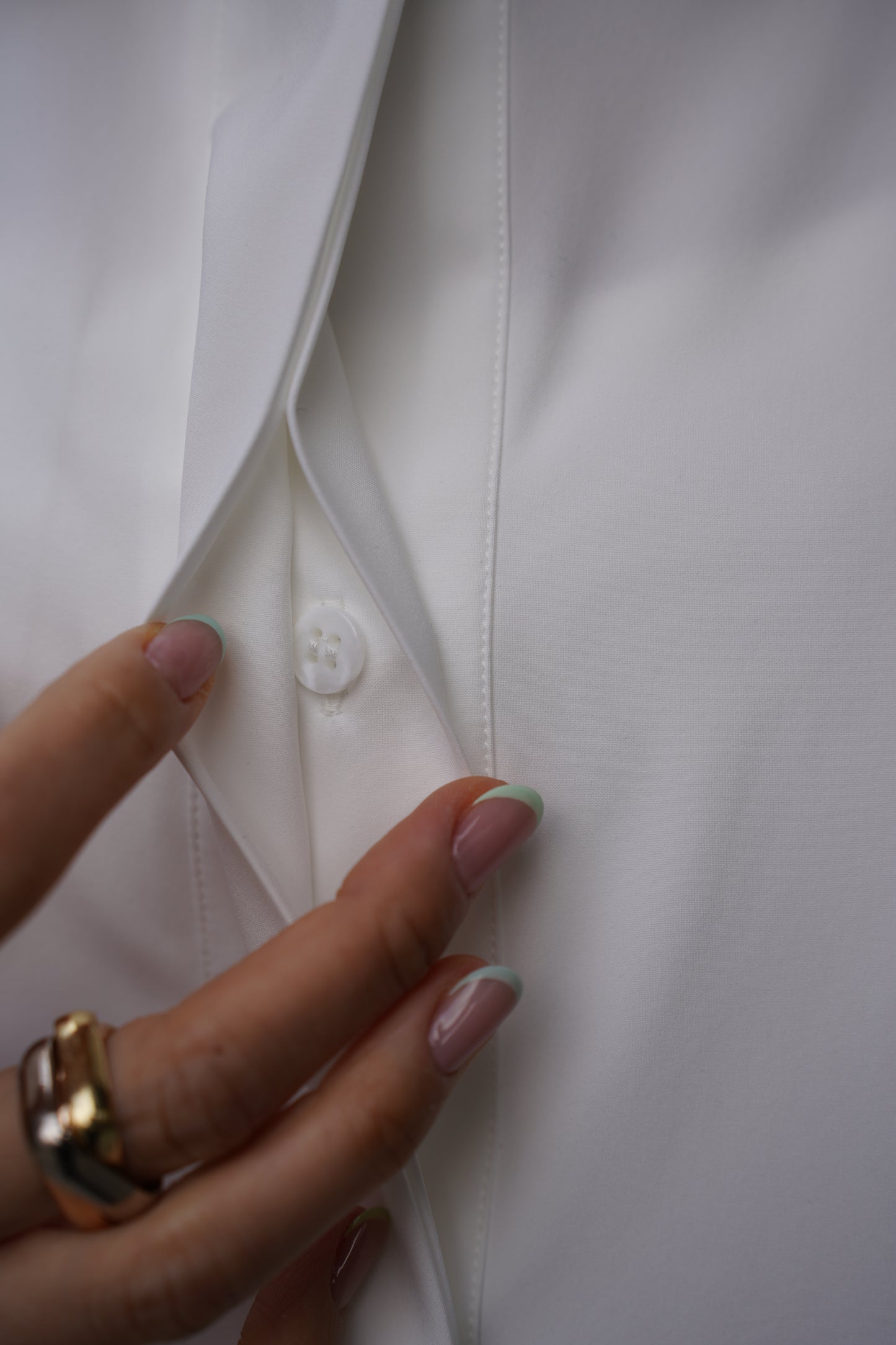 ラウンドカラーワンピース【WHITE】