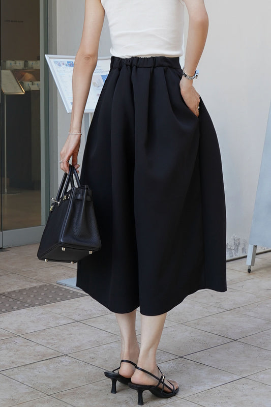 ワイドクロップドパンツ【BLACK】