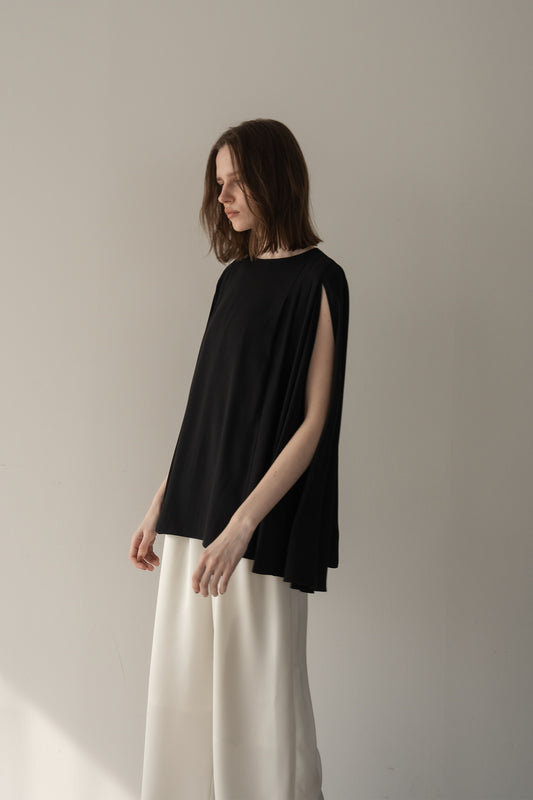 ポンチョブラウス【BLACK】