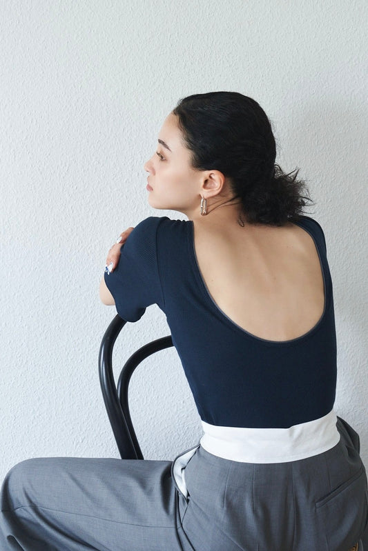 バックオープントップス【NAVY】