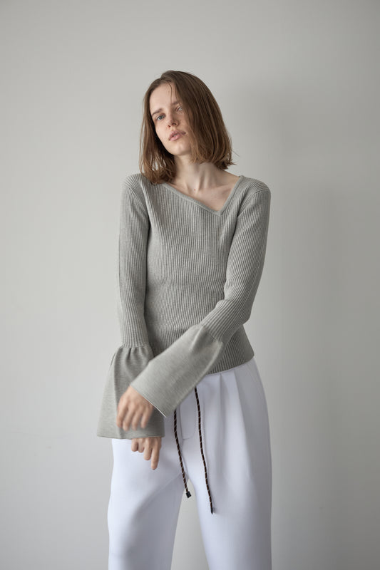 フレアスリーブアシメカットニット【GRAY】