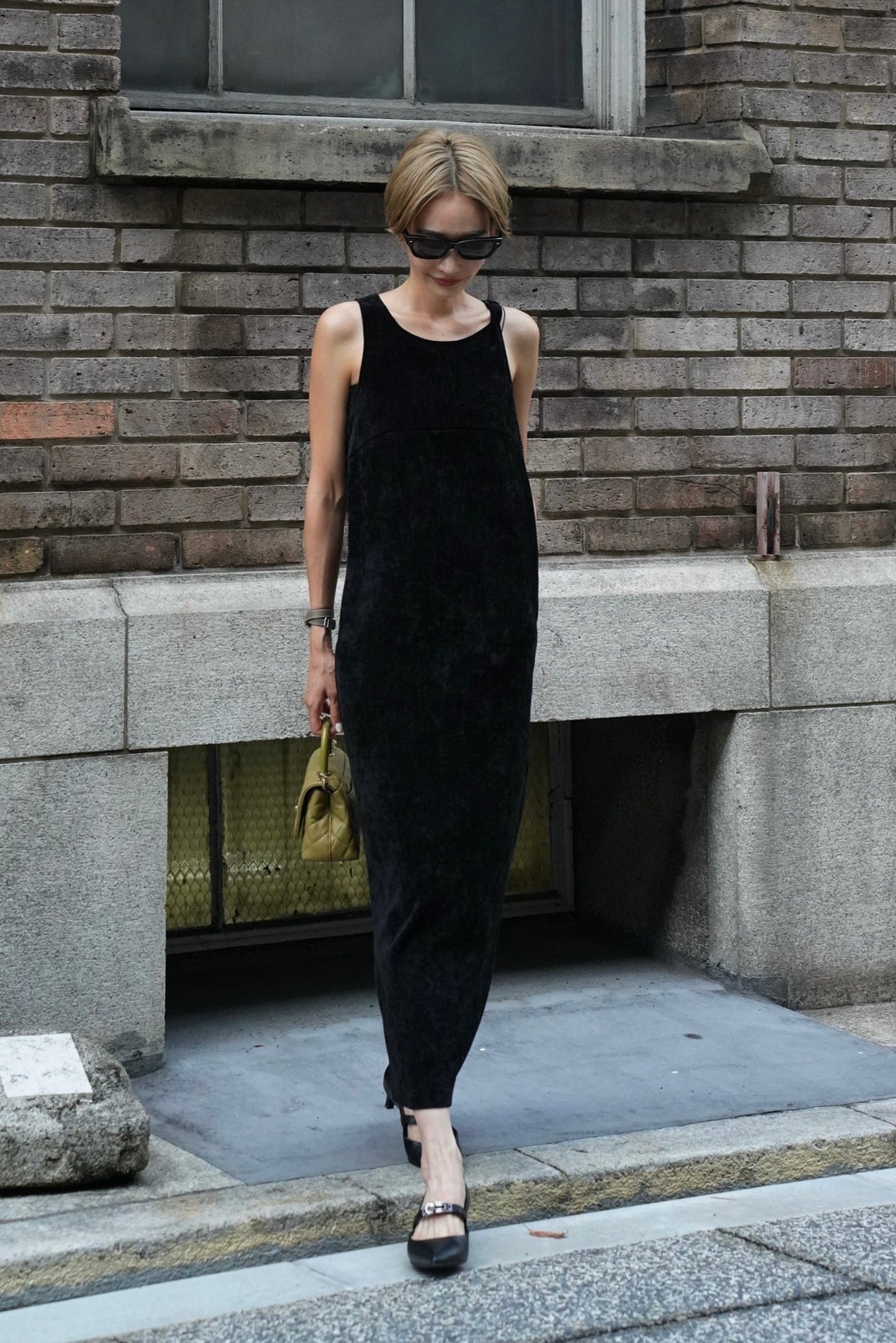 ベロアワンピース【BLACK】