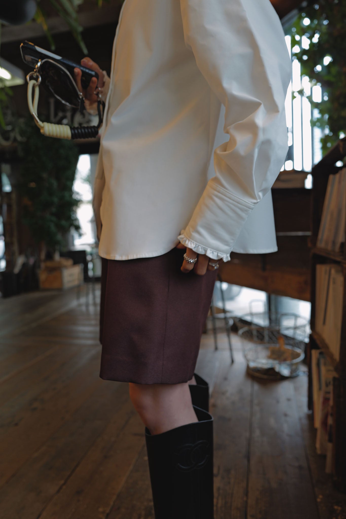 フリルカラーシャツ【WHITE】