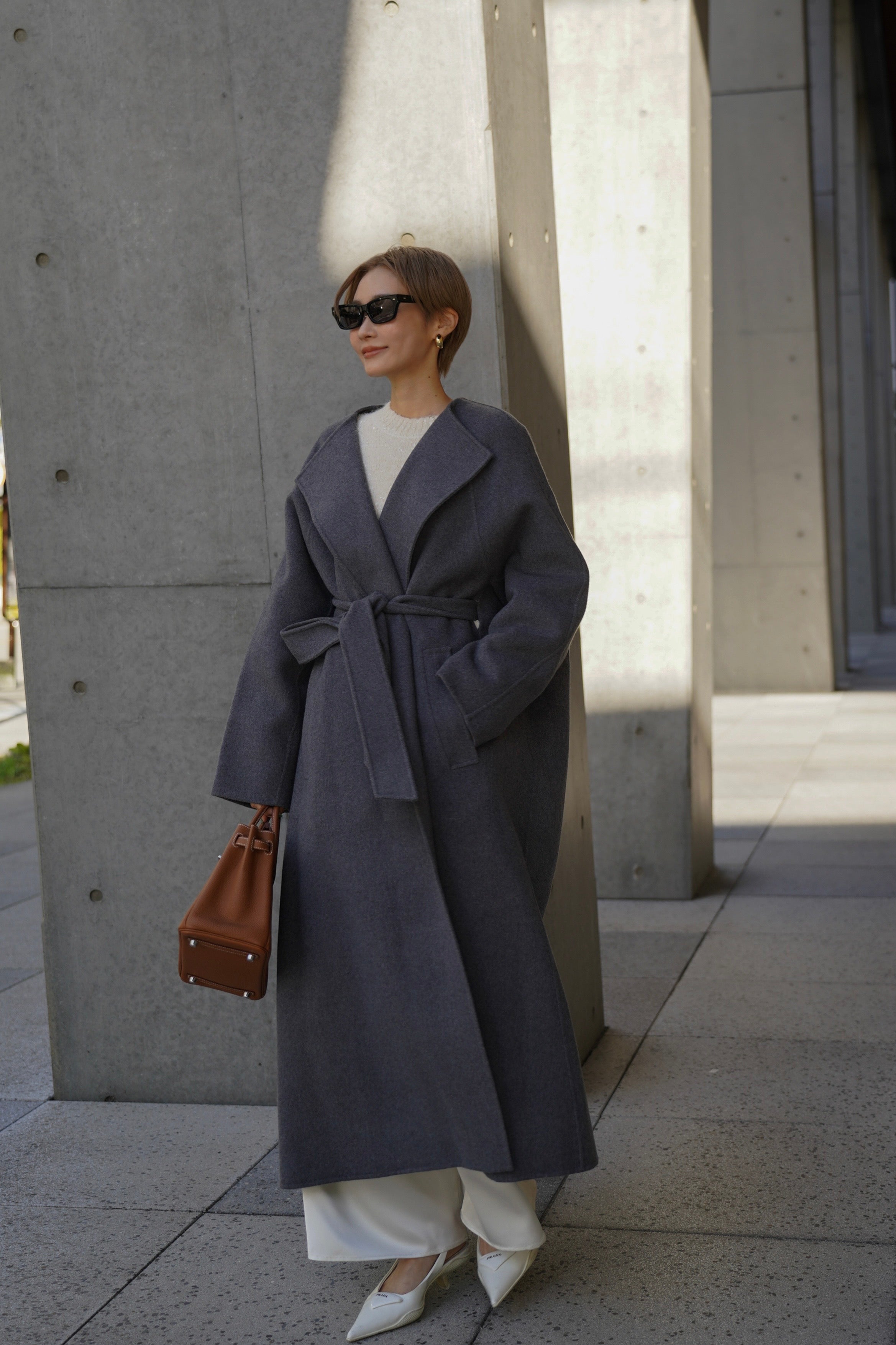 予約販売1月下旬配送】 SUPER140ロングリバーコート【GRAY】 – ELLIE