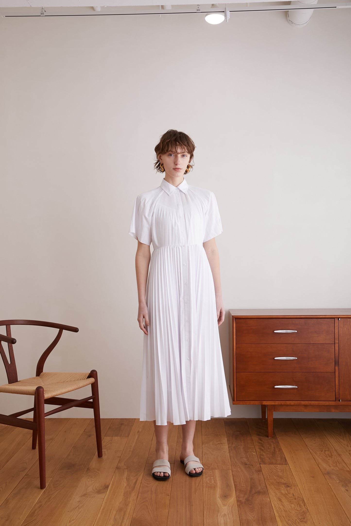 プリーツワンピース【WHITE】