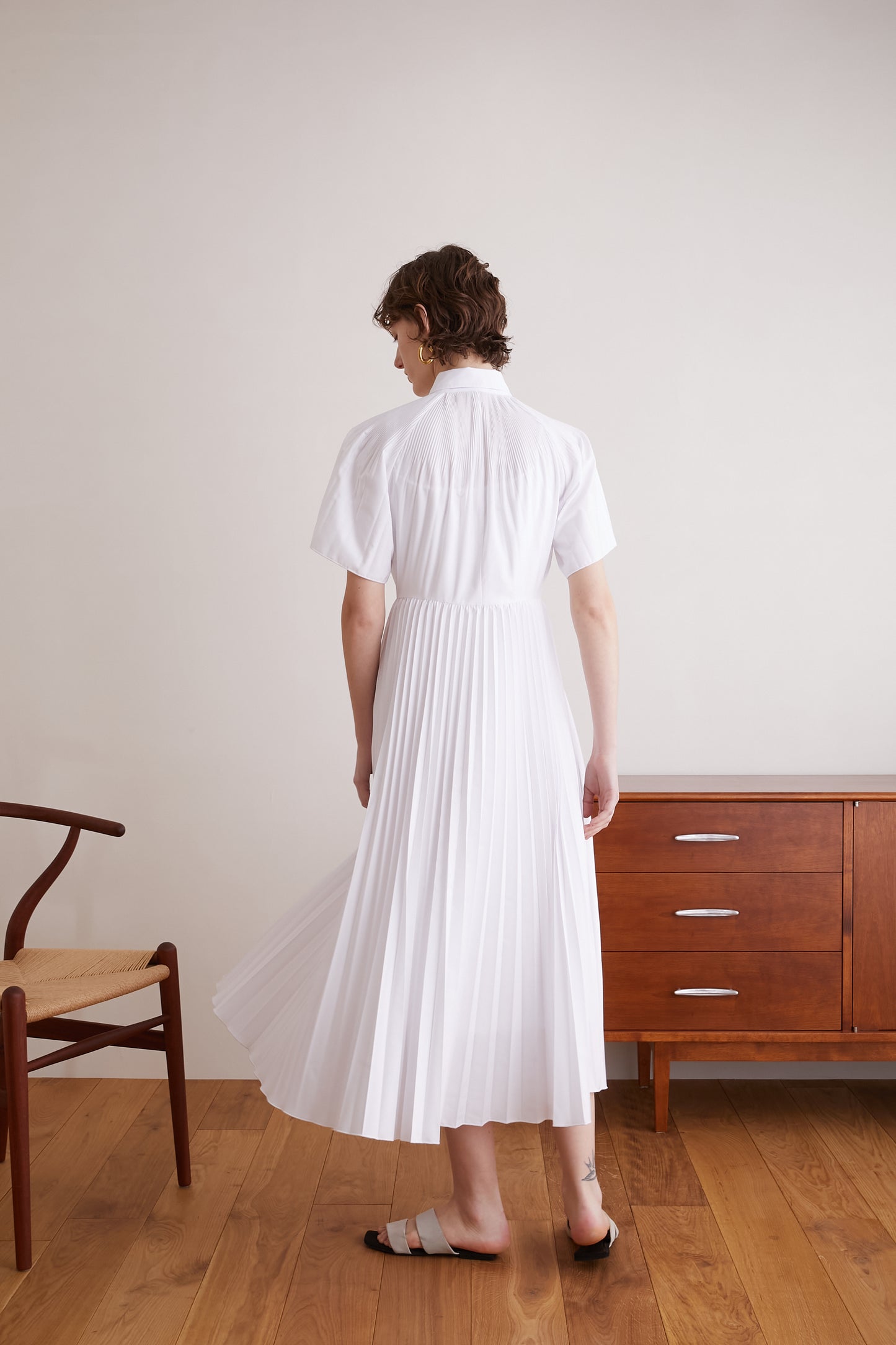 プリーツワンピース【WHITE】