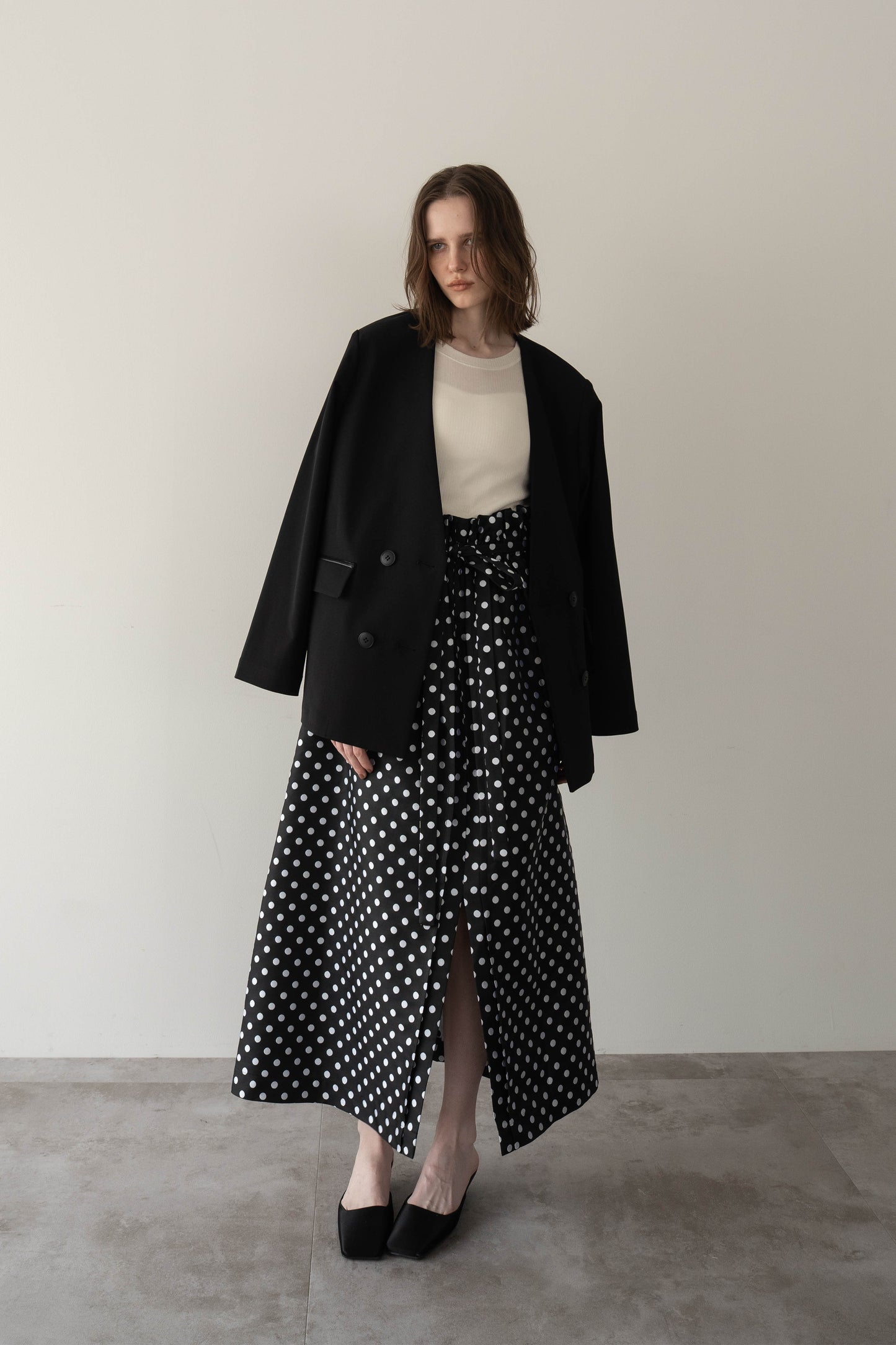 ノーカラージャケット【BLACK】