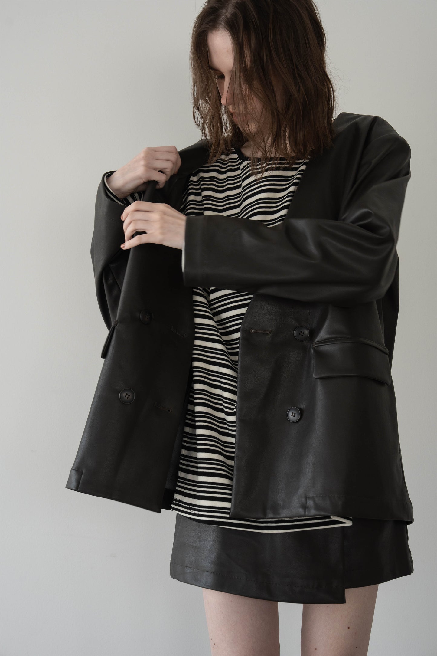 レザーノーカラージャケット【BROWN】