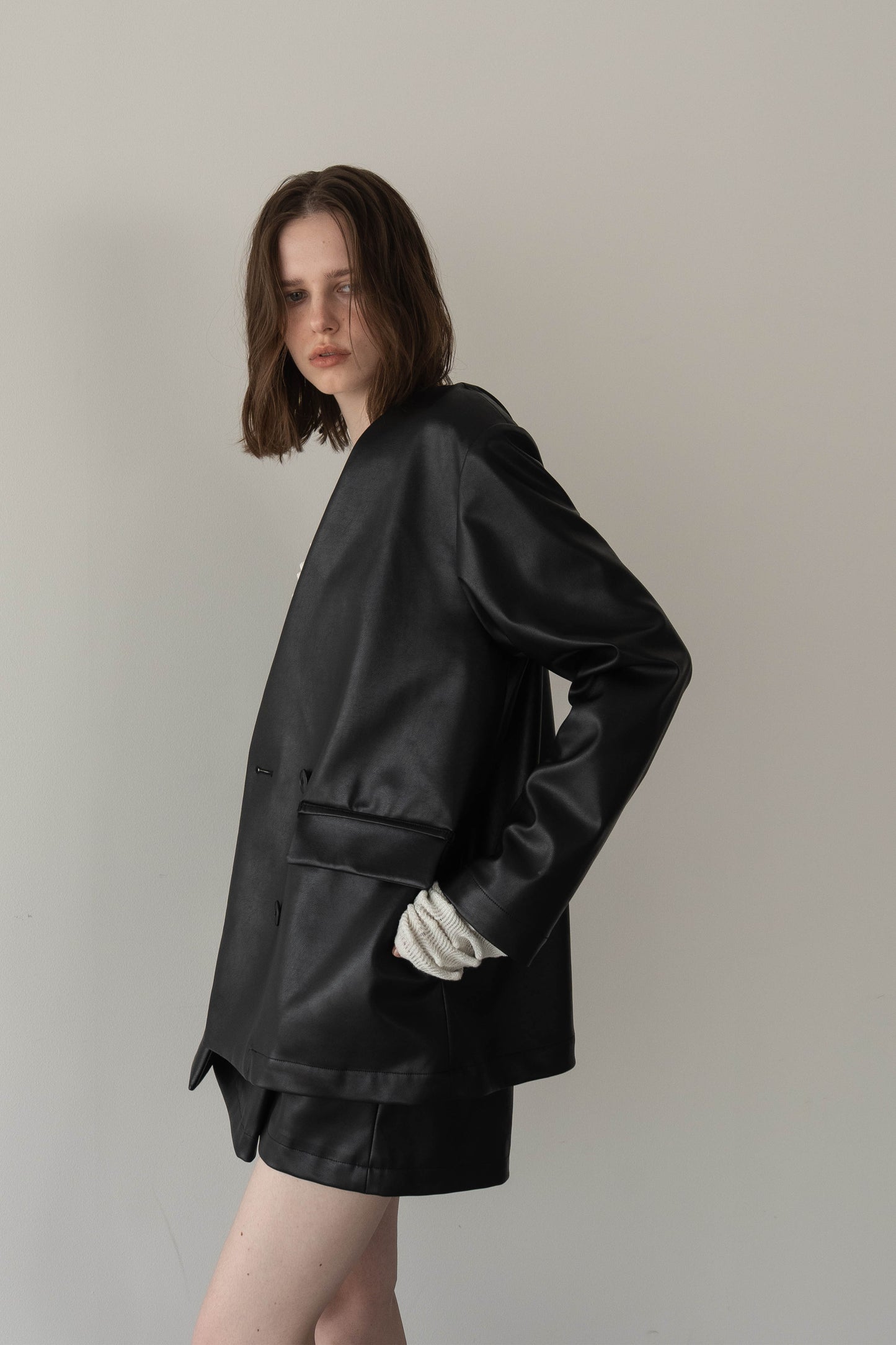 レザーノーカラージャケット【BLACK】