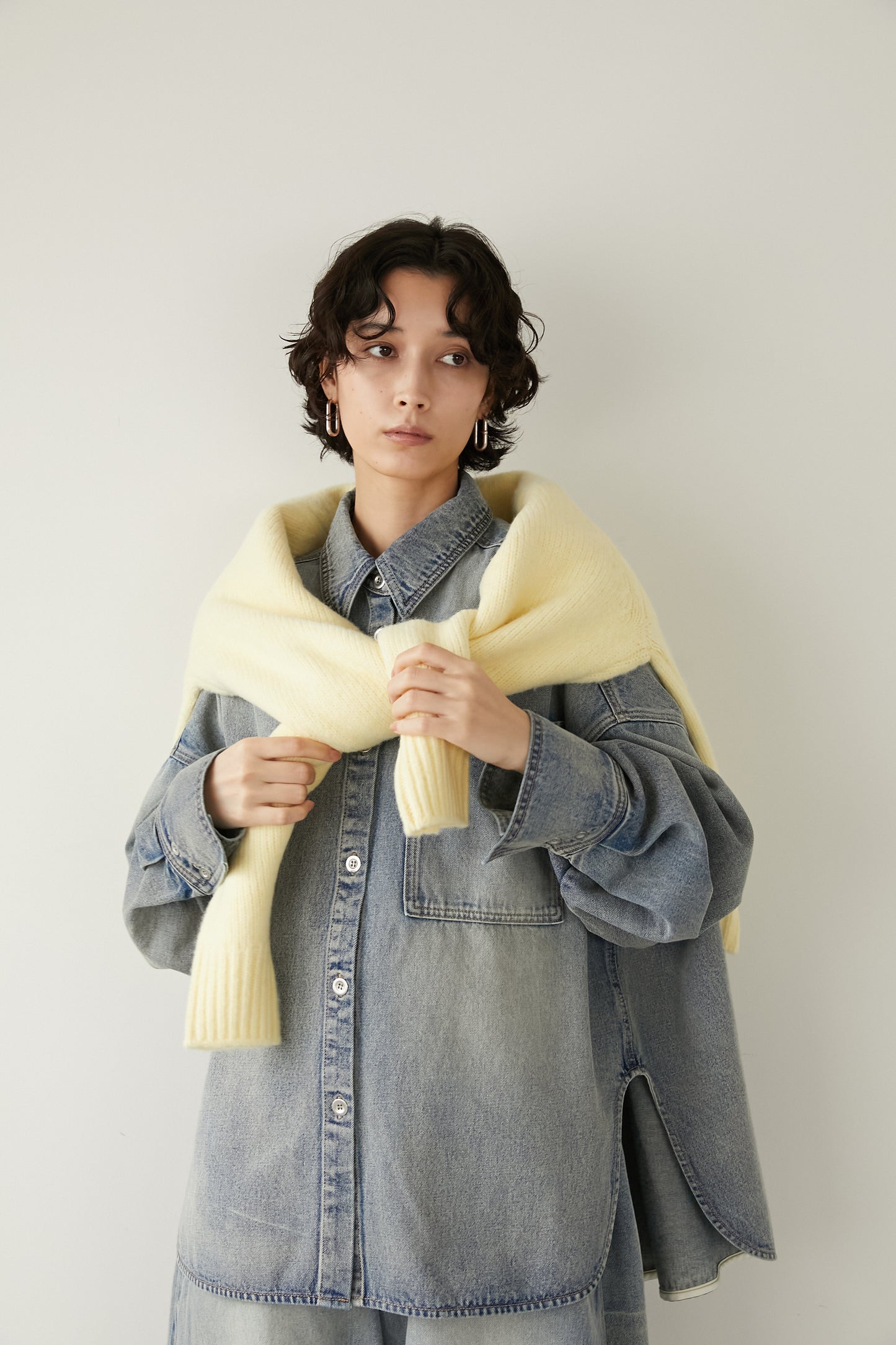 オーバークルーネックニット【YELLOW】