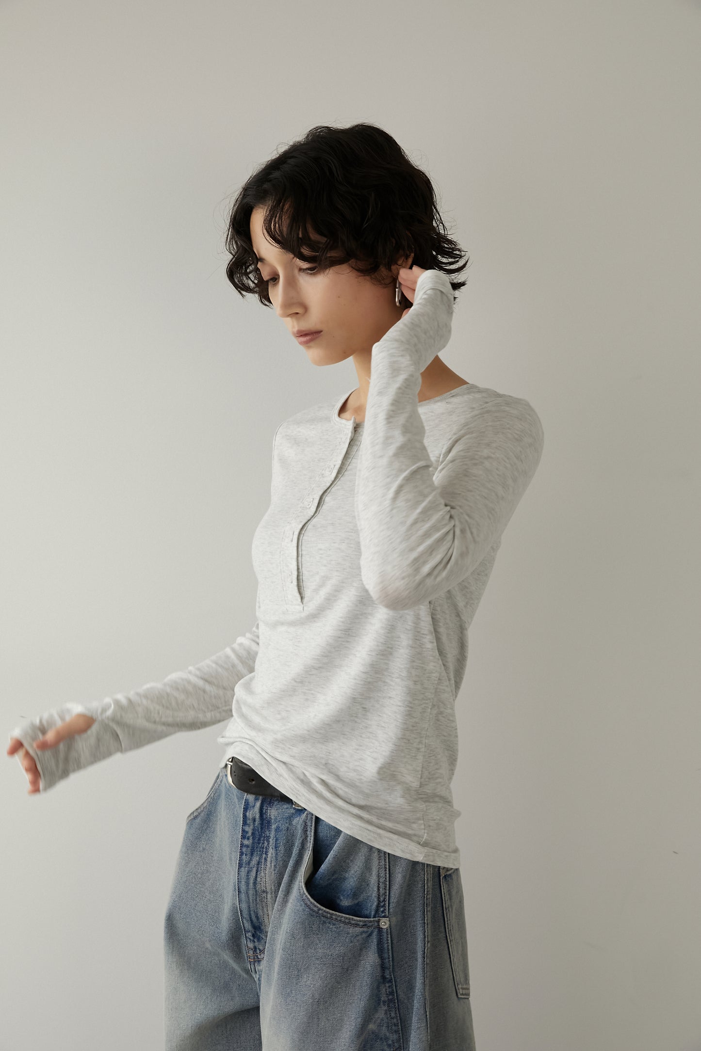 ヘンリーネックカットソー【GRAY】