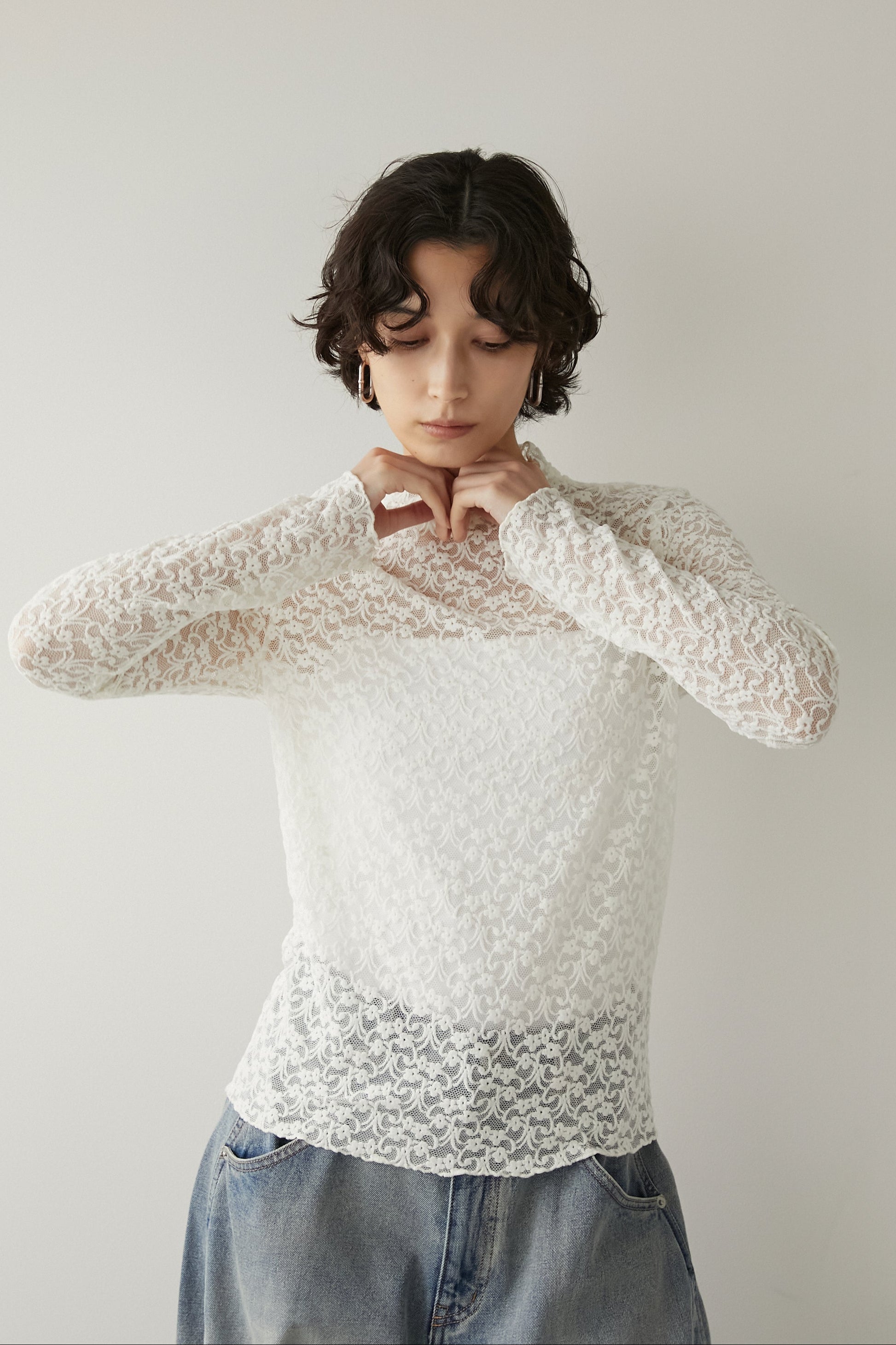 フラワーレーストップス【WHITE】 – ELLIE