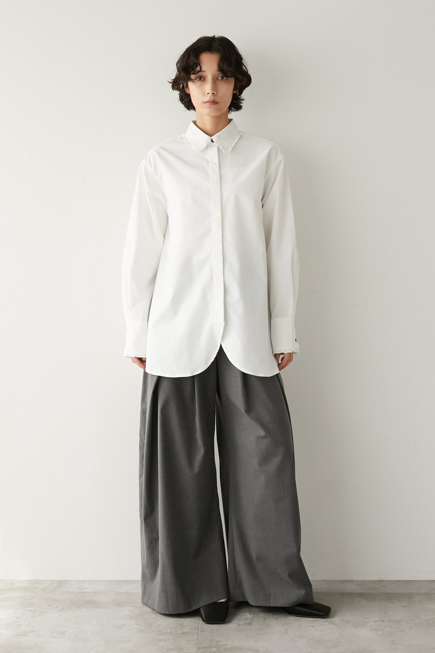 フリルカラーシャツ 【WHITE】