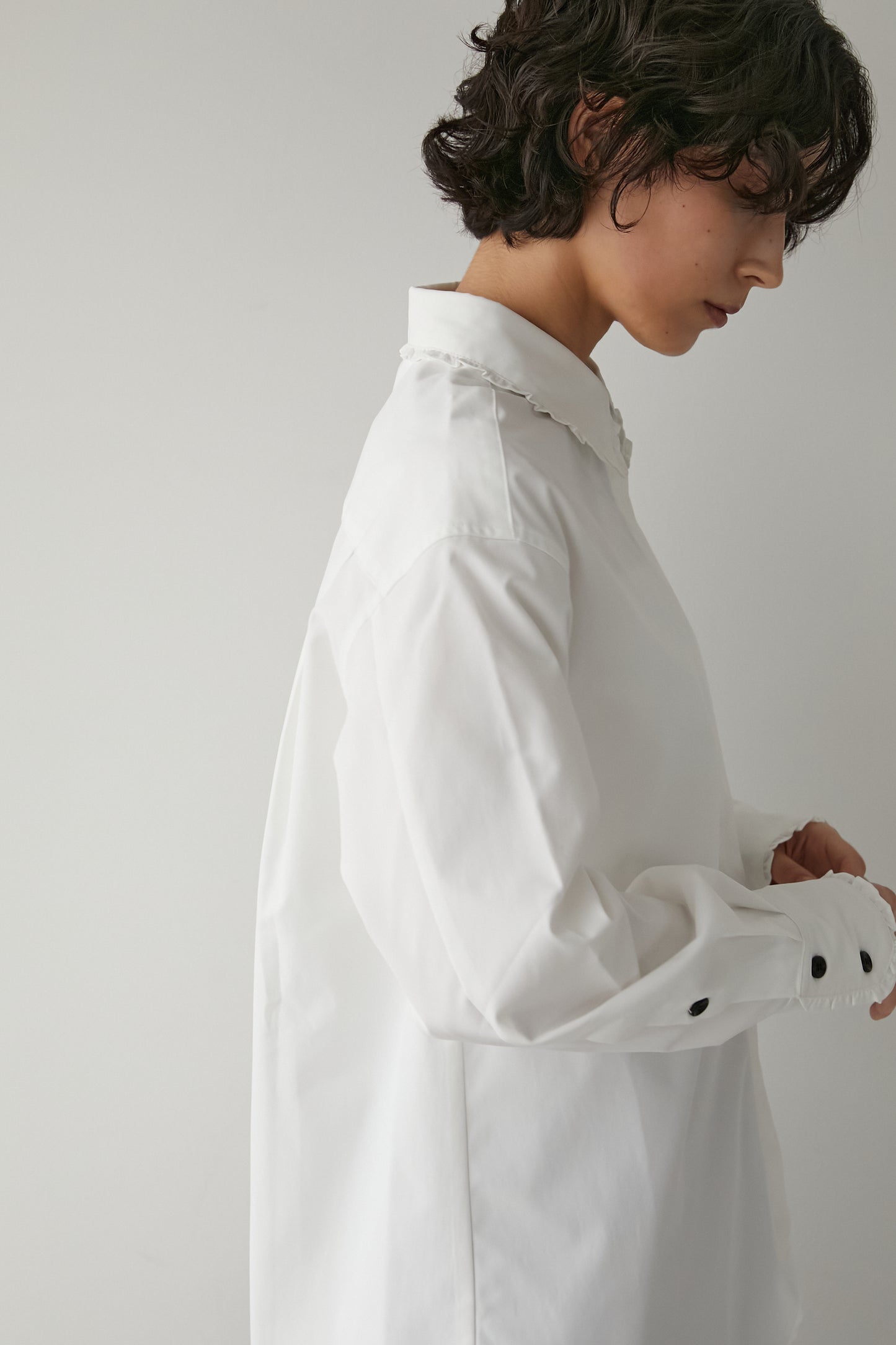 フリルカラーシャツ 【WHITE】