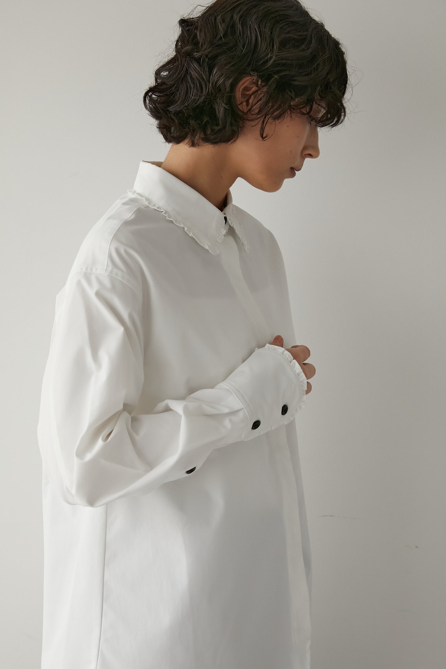 フリルカラーシャツ 【WHITE】