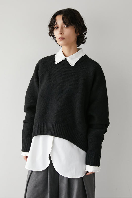 オーバークルーネックニット【BLACK】