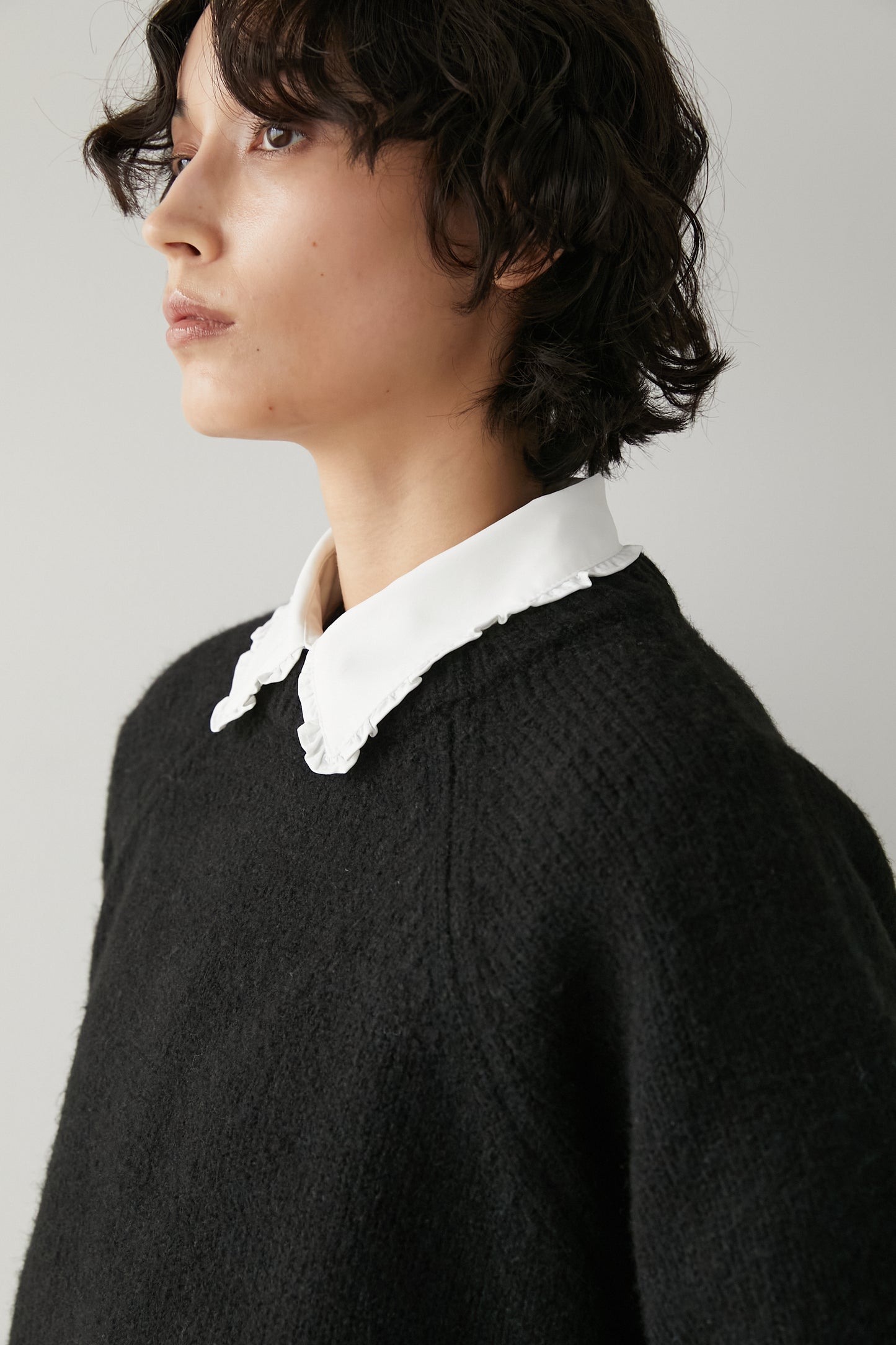 オーバークルーネックニット【BLACK】