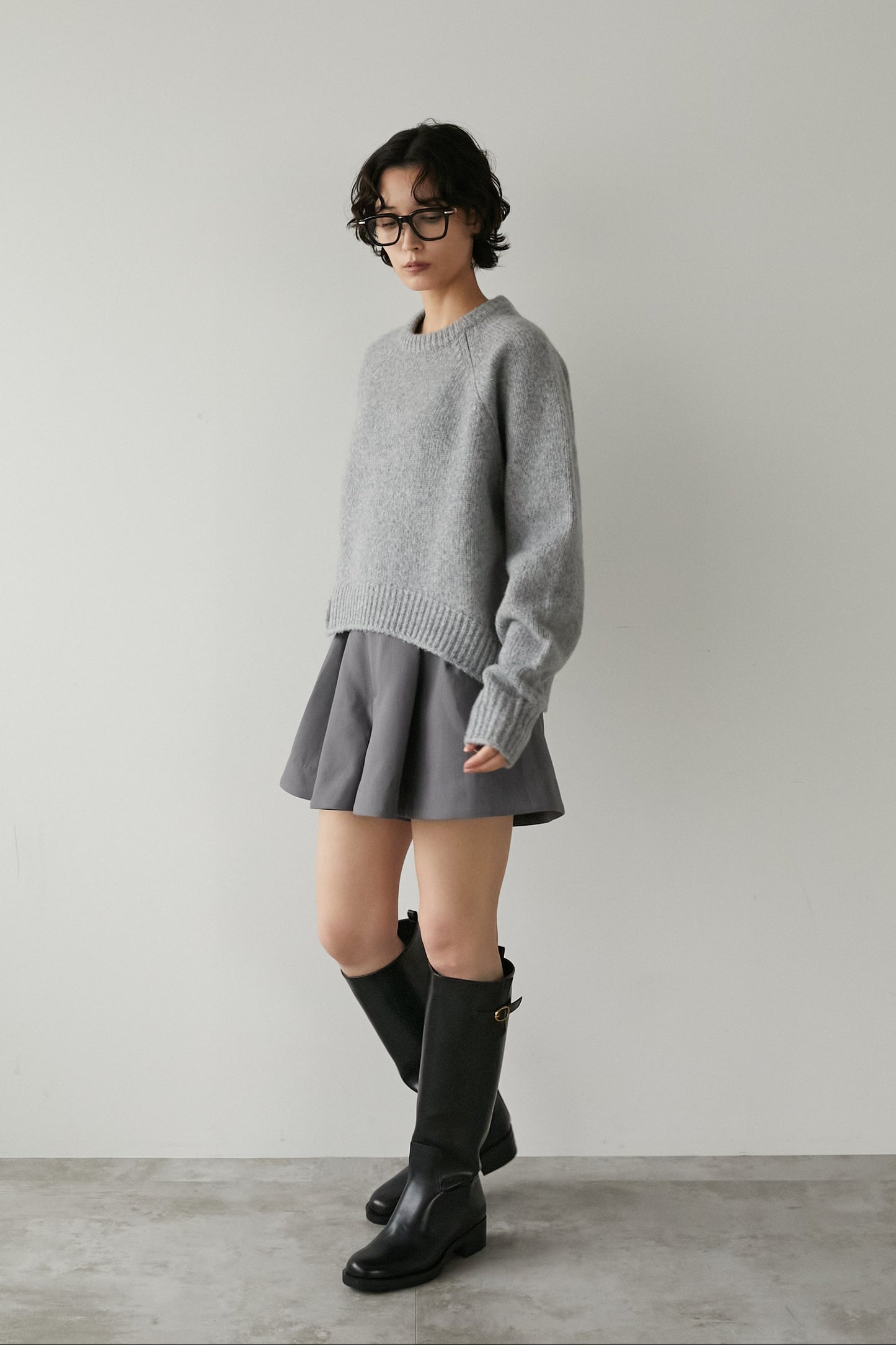 ペタルショートパンツ【GRAY】