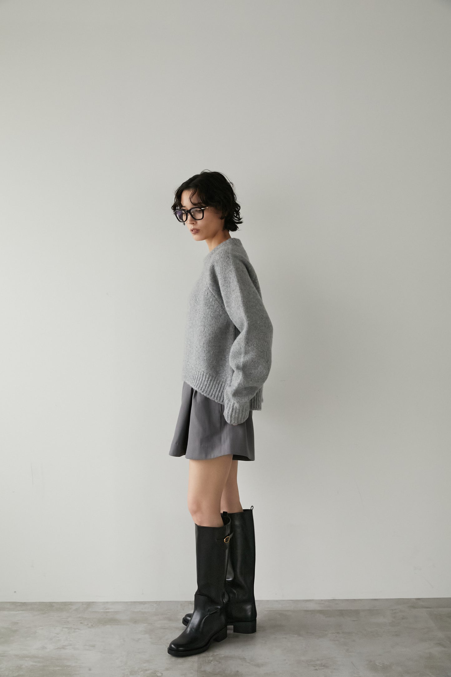 オーバークルーネックニット【GRAY】