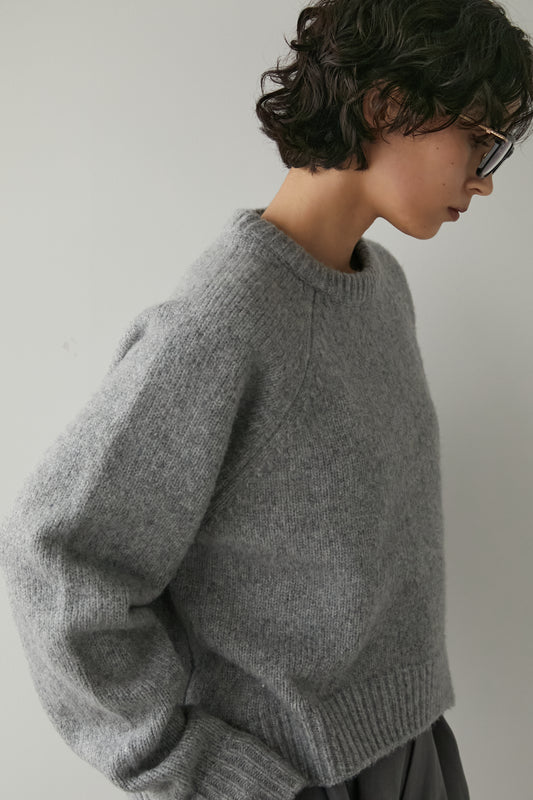 オーバークルーネックニット【GRAY】