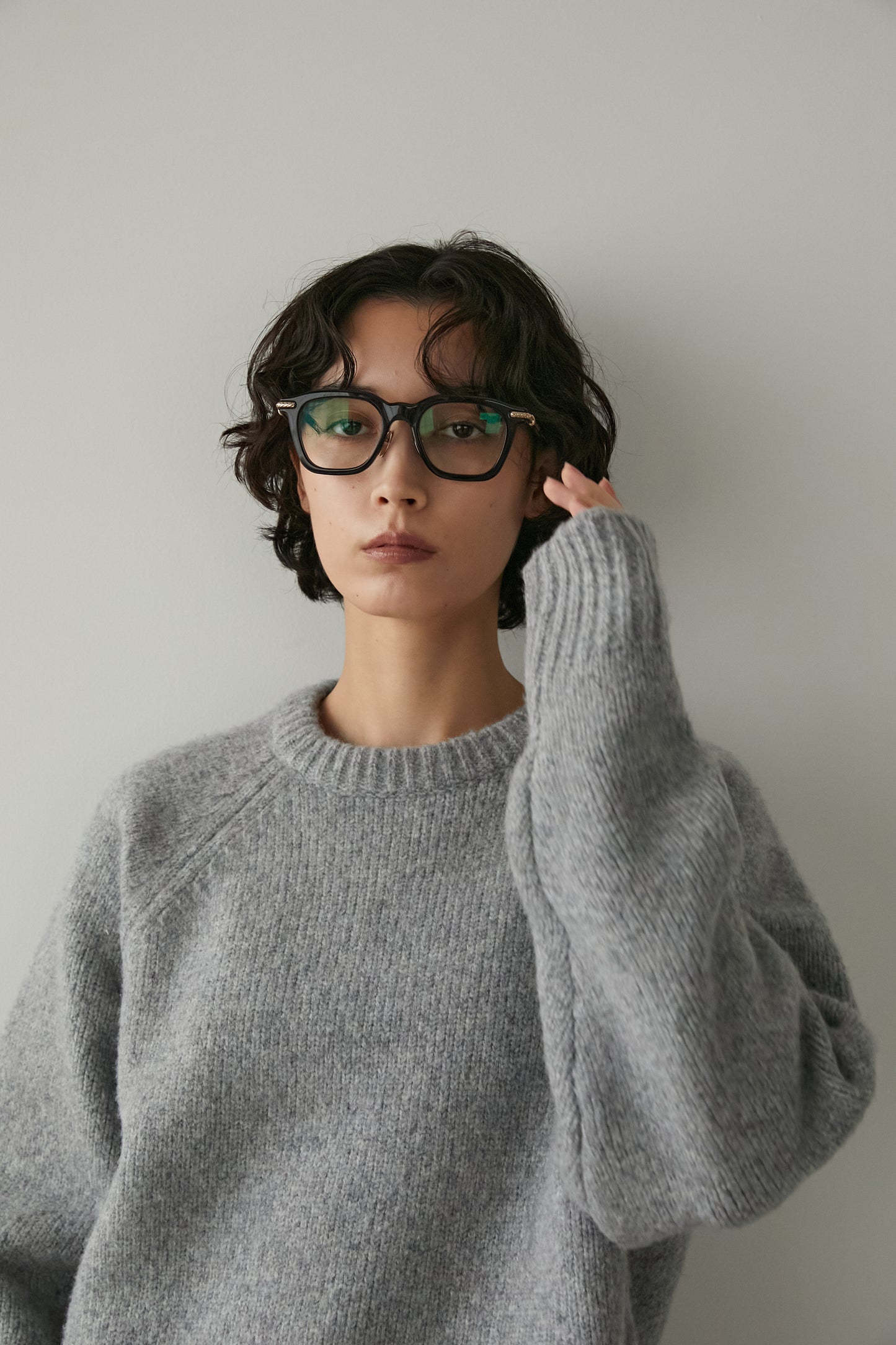オーバークルーネックニット【GRAY】