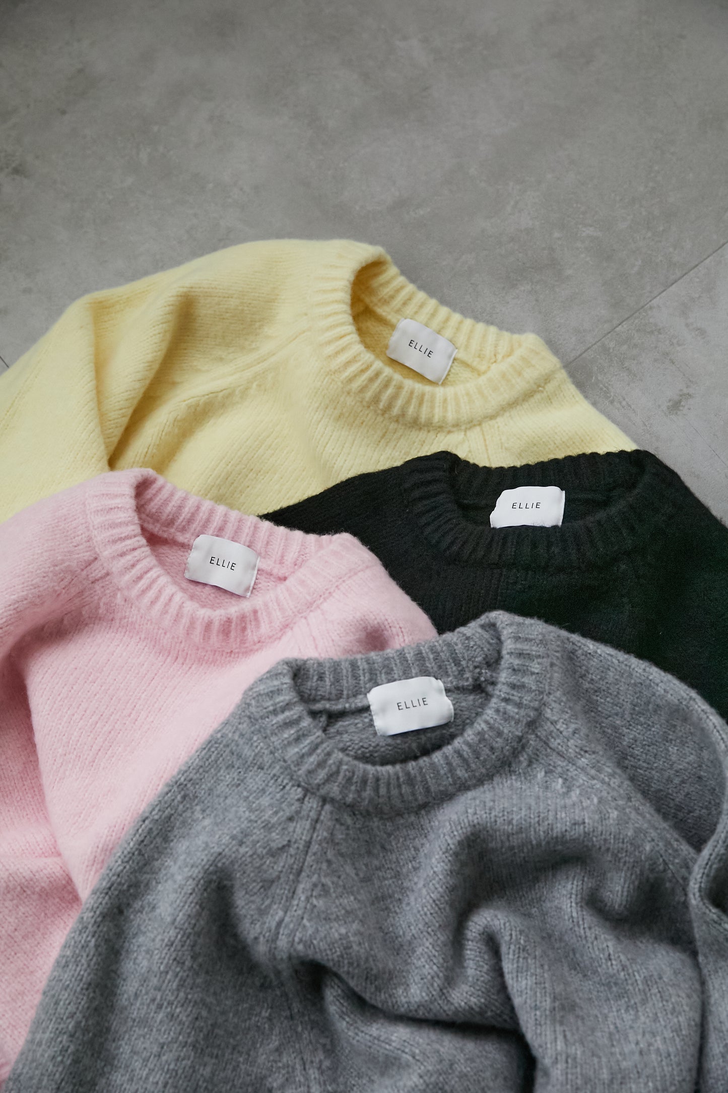 オーバークルーネックニット【YELLOW】
