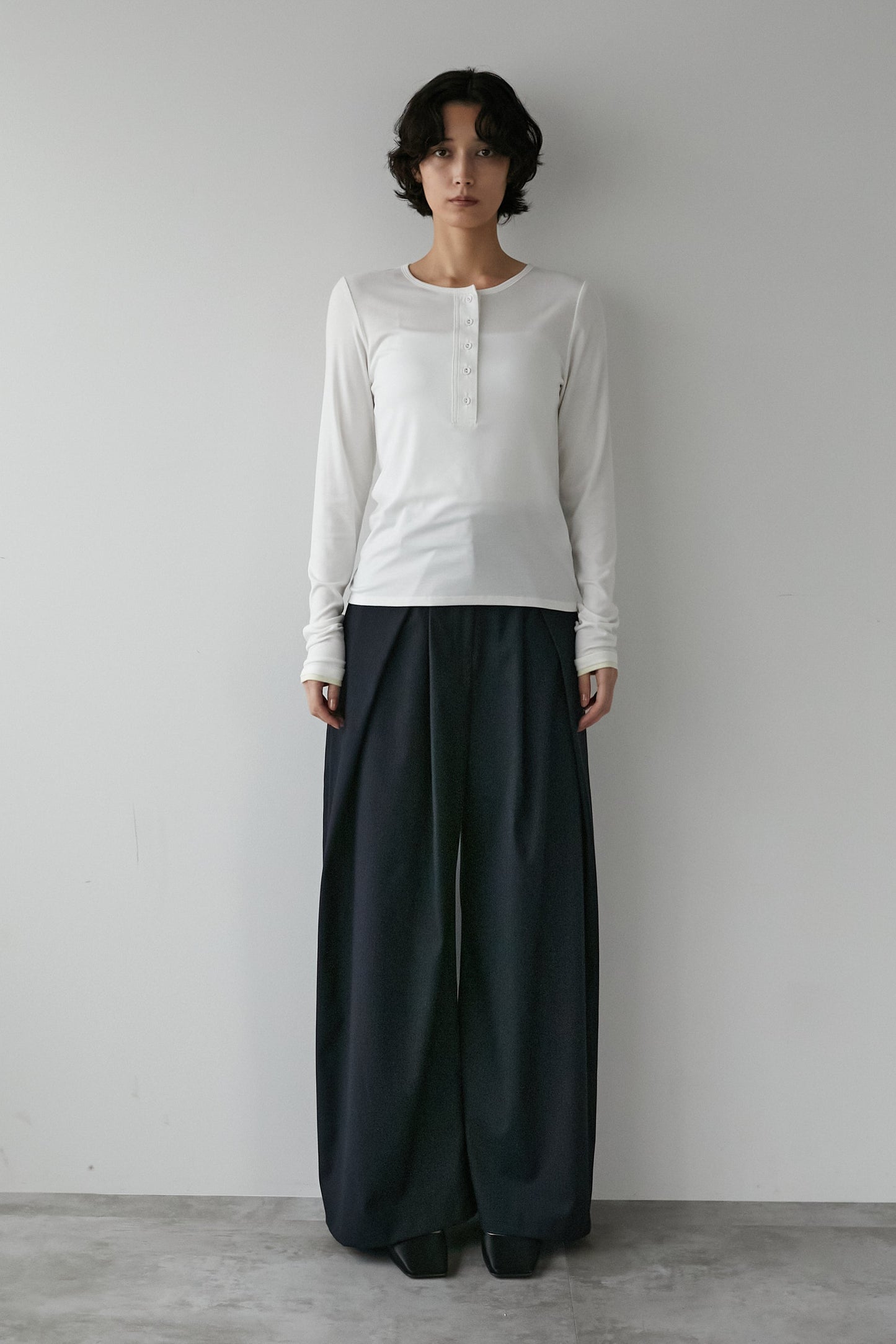 ストライプトラウザーズ【NAVY】