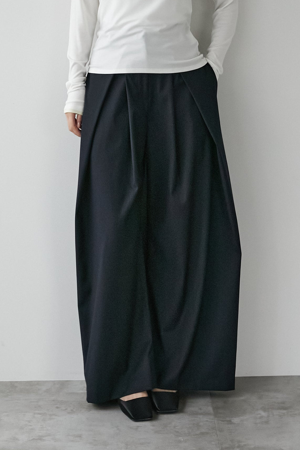 ストライプトラウザーズ【NAVY】