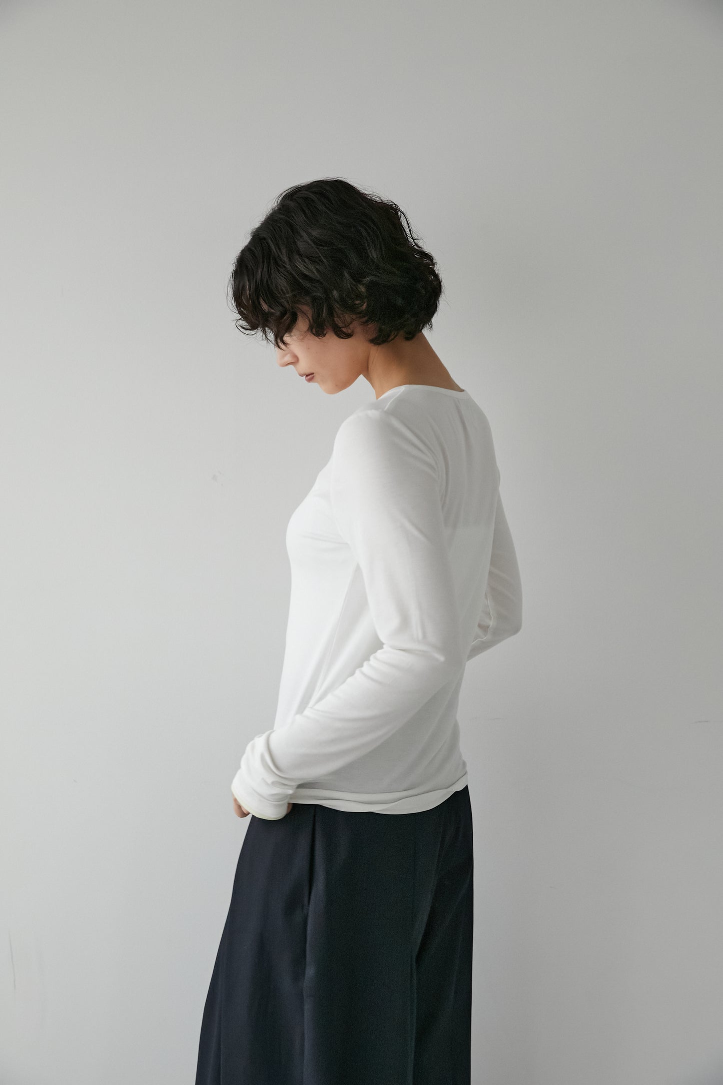 ヘンリーネックカットソー【WHITE】